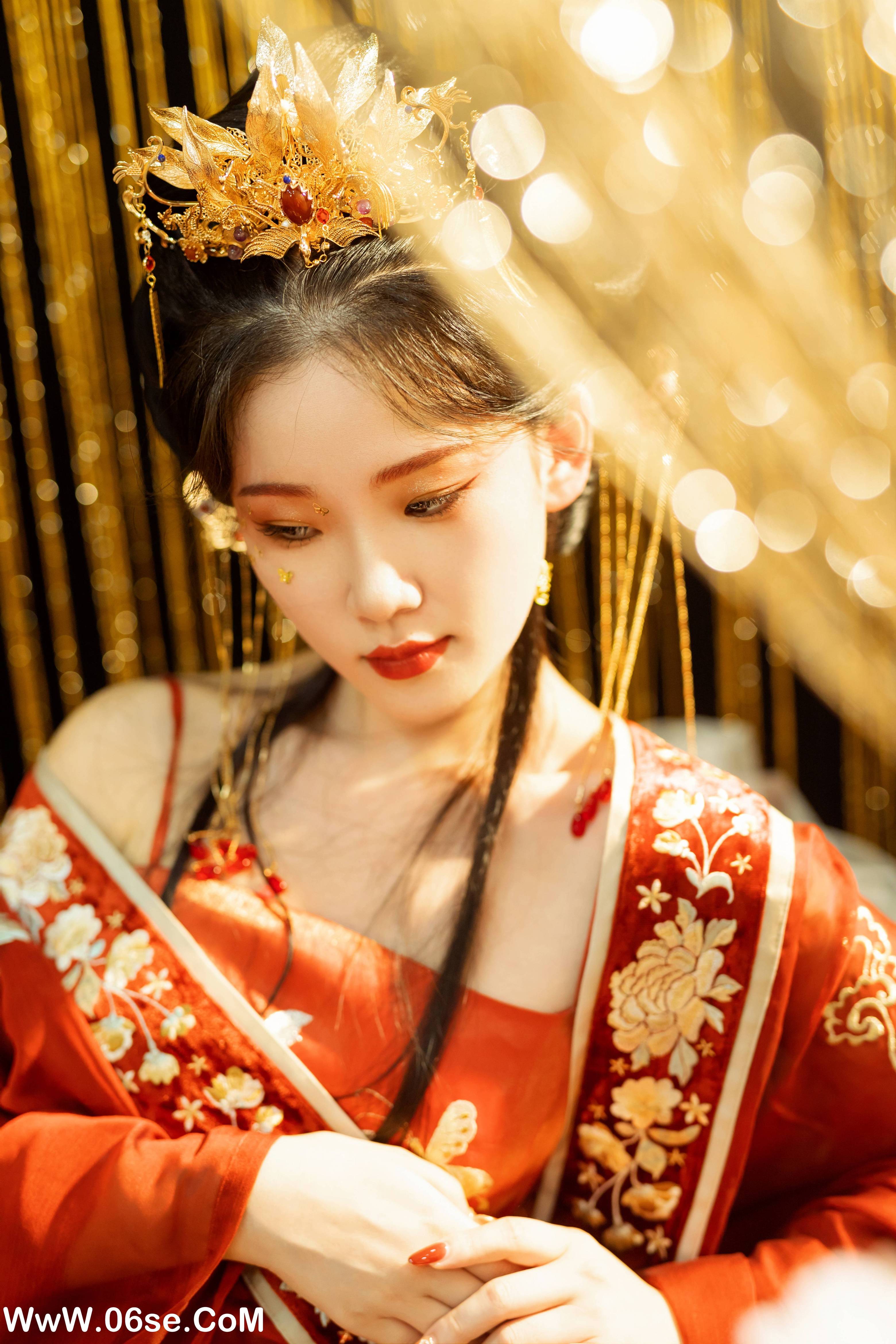 图片[36]-[YITUYU艺图语]2022.09.05 红衣娘子 相望回首喵喵喵[47+1P／452MB]-六色网