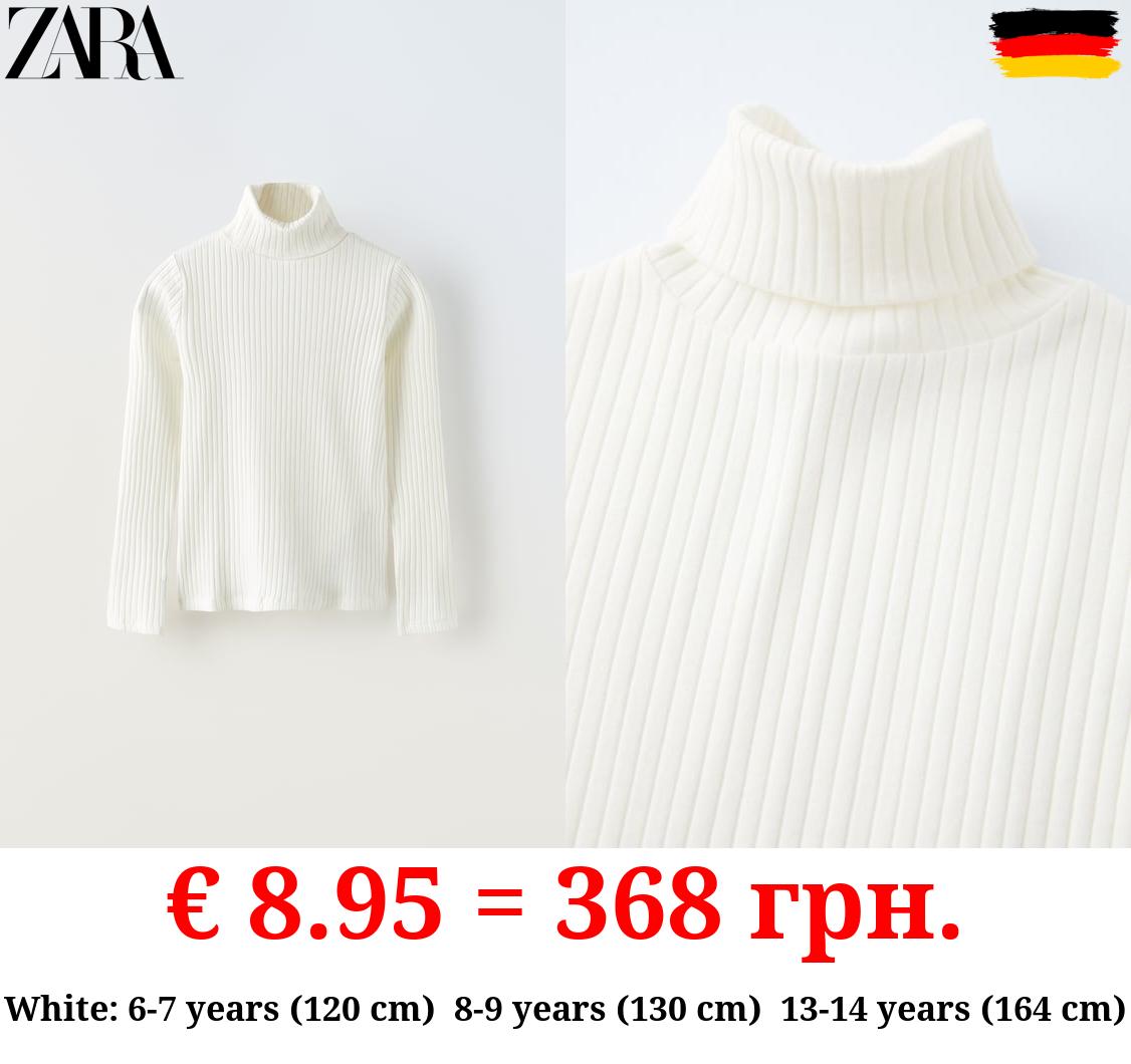 RIBBED TURTLENECK T-SHIRT