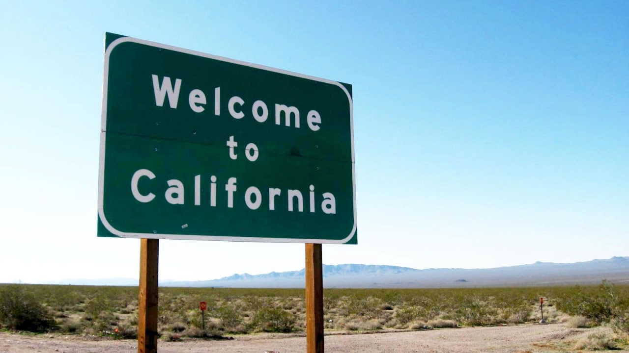 Калифорния штат Welcome to California. Калифорния табличка. Калифорния вывеска. Велком Калифорния.