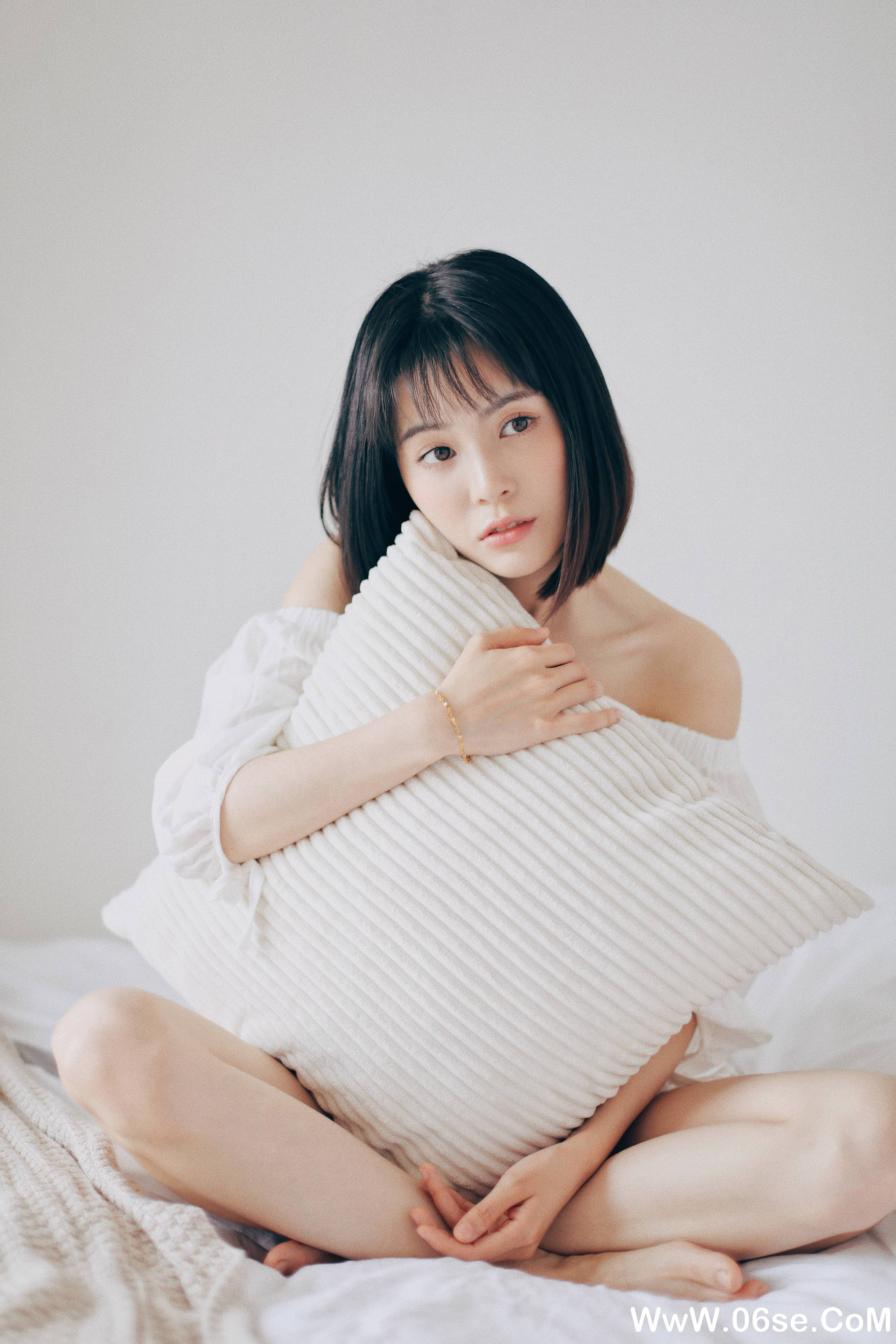 图片[4]-[YITUYU艺图语]2021.04.26 清风白信 裸心心[35+1P／296MB]-六色网