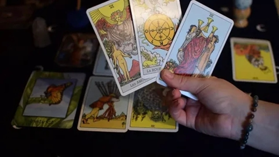 El Mago (Tarot) - Wikipedia, la enciclopedia libre