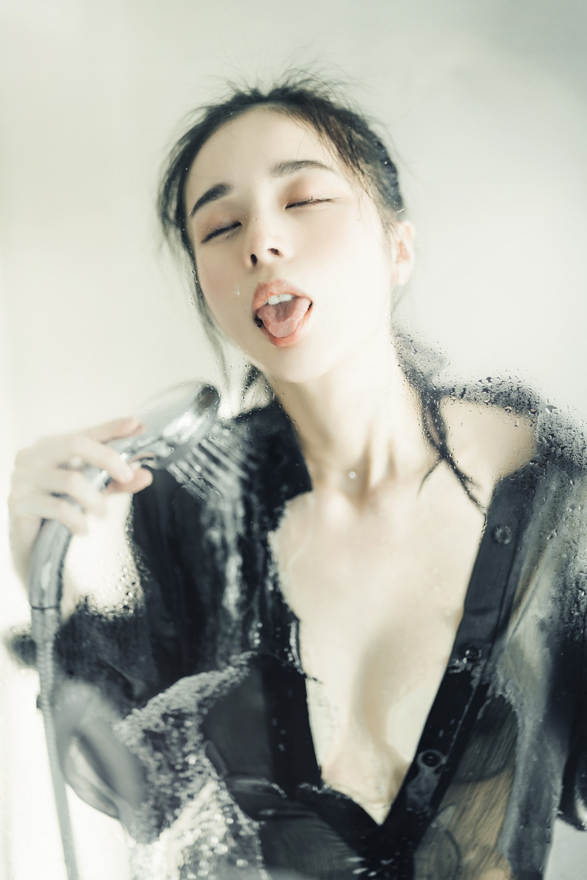 JVID精品 🔞仙仙辰 透明罩衫 透明駱駝蹄內褲 濕潤黑絲 我的女友 這次有點色😈有點甜 Set.02 38