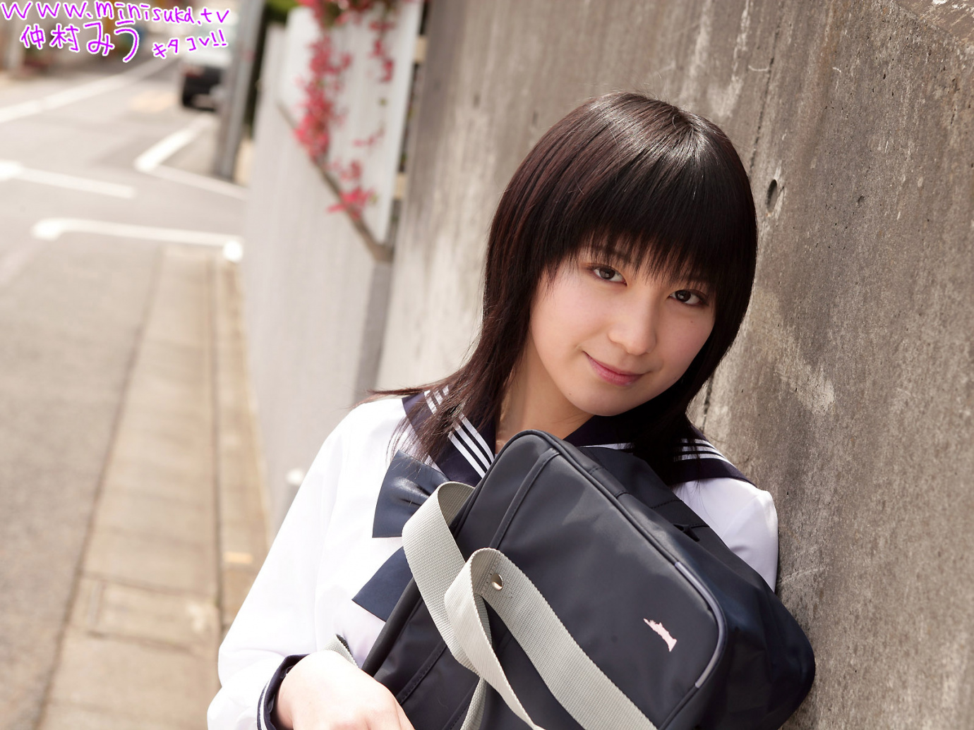 [Image: 56a1763602db1332252b2.jpg]