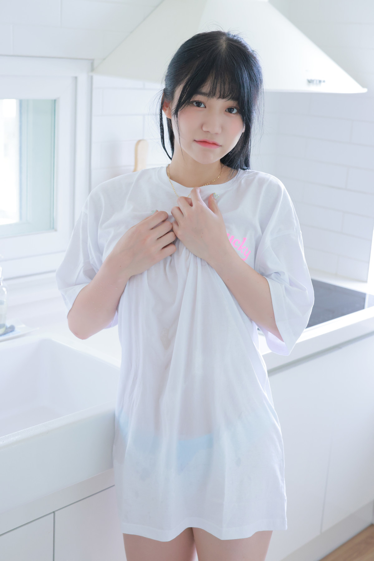 Yui 유이, [SWEETBOX] CREAM Set.01 16