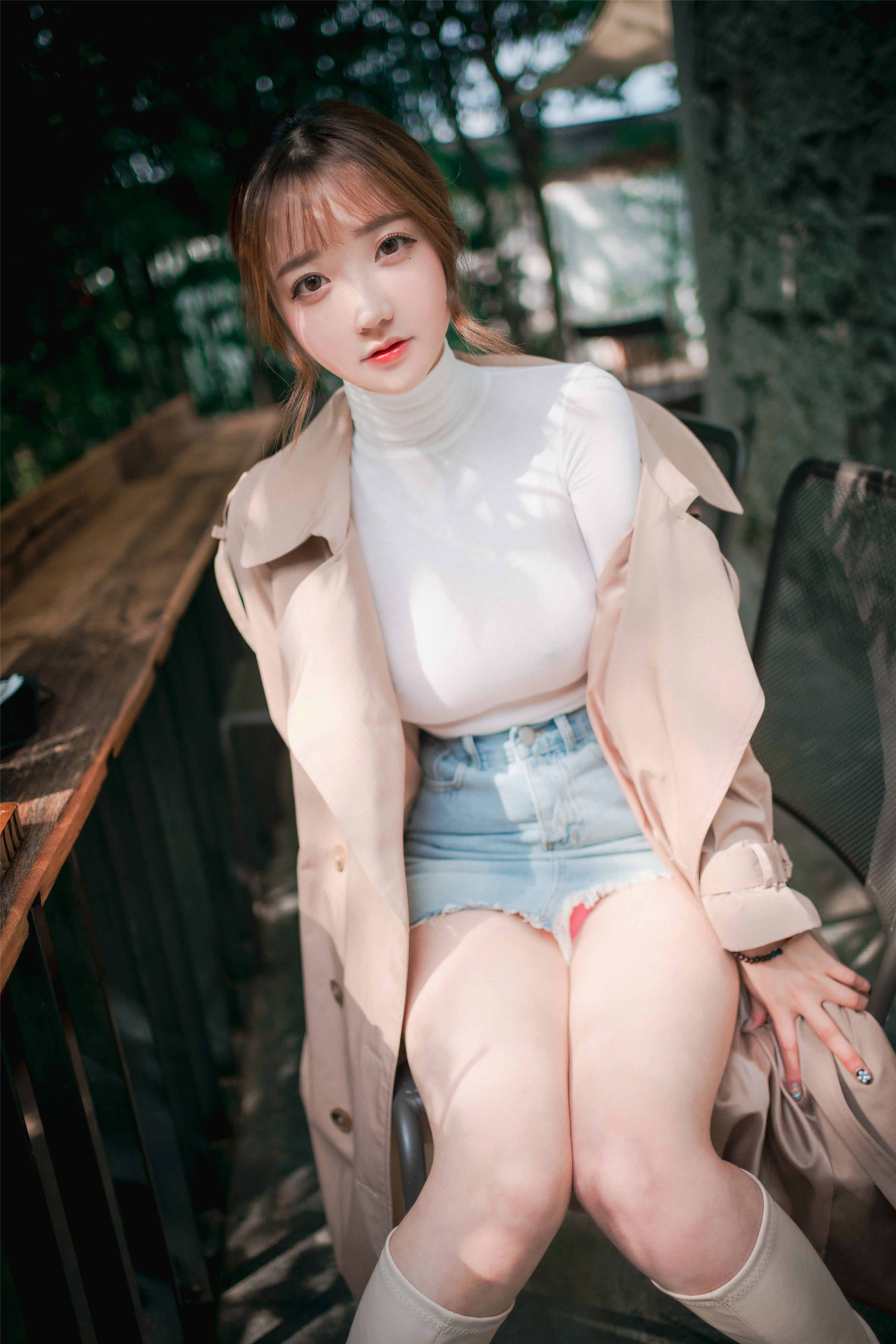 DJAWA Photo - Son Ye-Eun (손예은): “A Snap of Intimacy”  160P 5