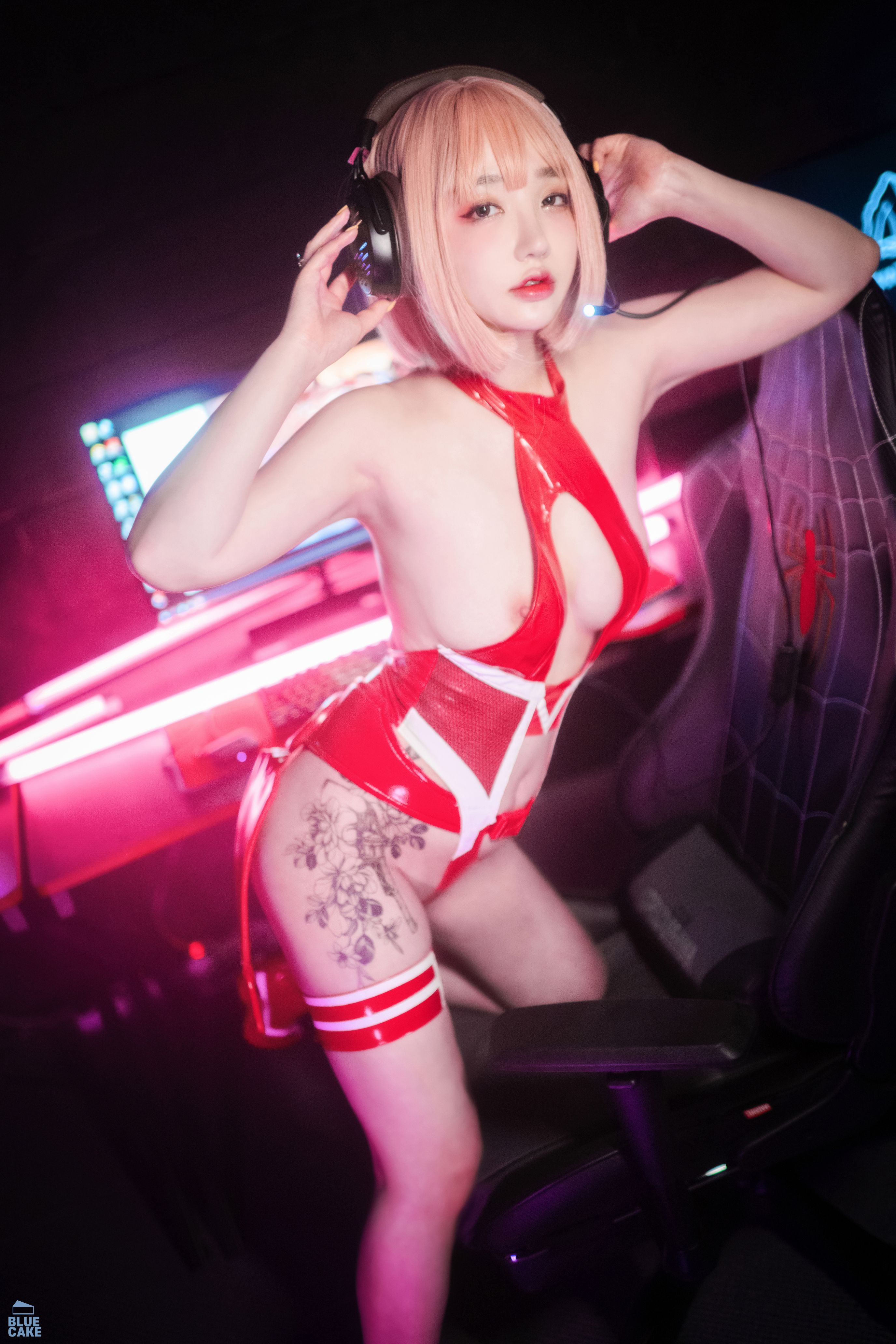 孙乐乐 Code 002 Mini 22