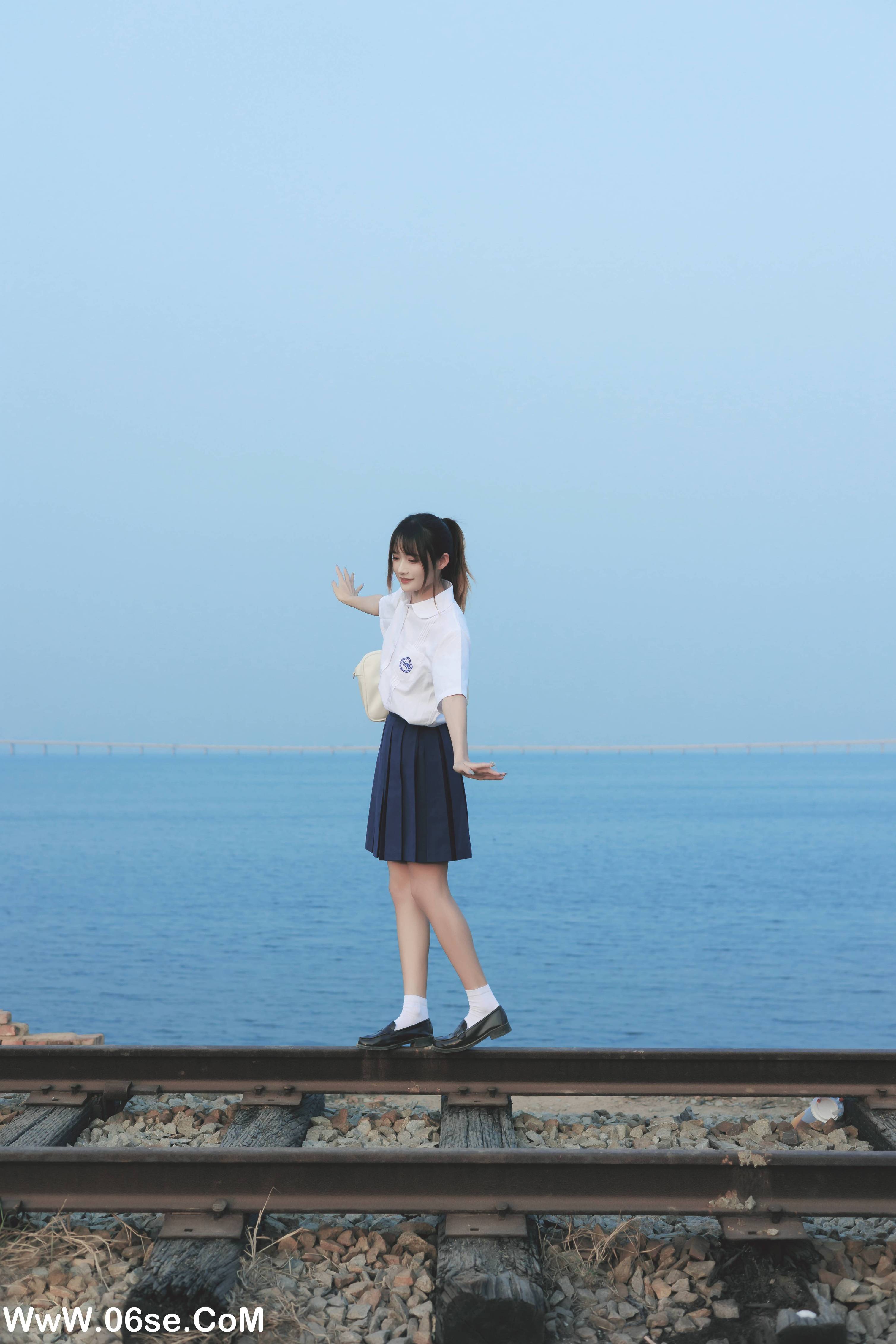 图片[35]-[YITUYU艺图语]2022.06.28 海风的声音 兔子Zzz不吃胡萝卜[39P-306.9M]-六色网