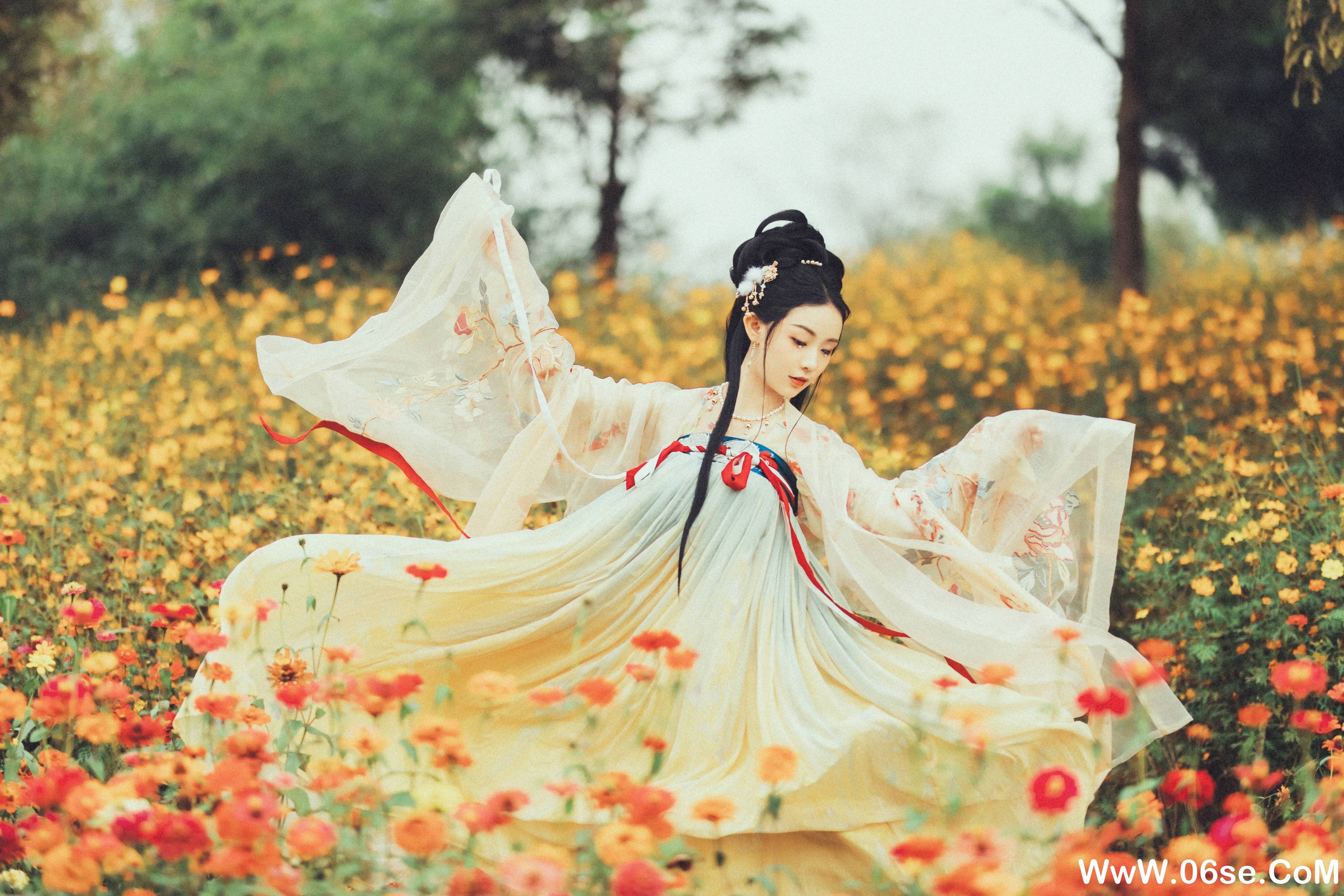 图片[38]-[YITUYU艺图语]2021.10.16 花期未央 Seven[37+1P／601MB]-六色网