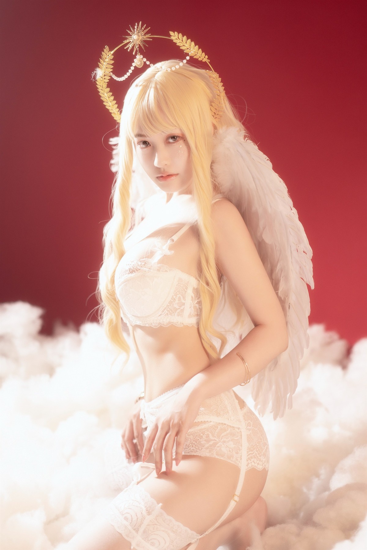 小何同学 Cosplay 尾巴天使 29