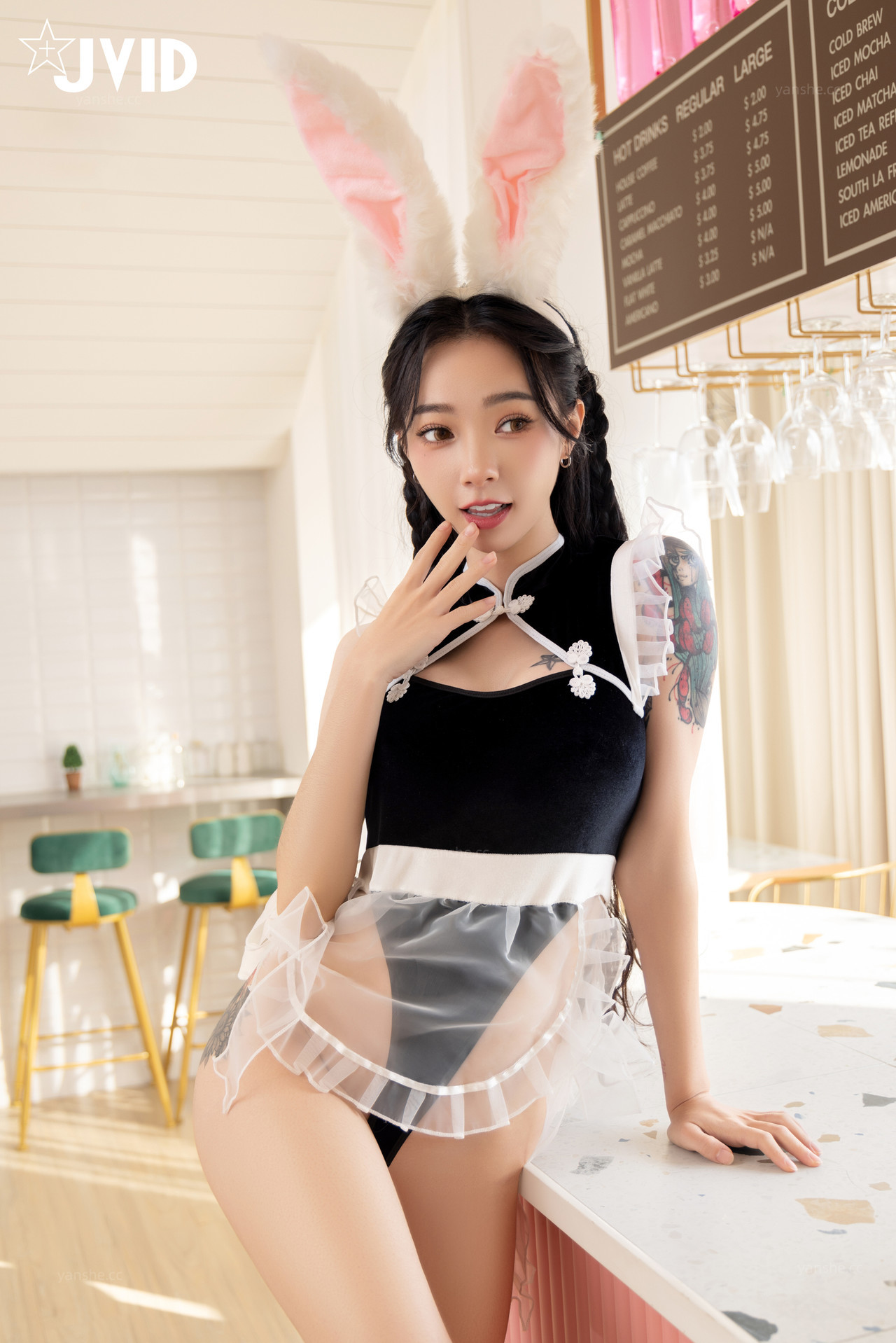JVID精品 女神《飄飄》極上ご奉仕!! 完全主觀視角!!可愛すぎるメイドがまさかの全裸で超興奮!! 6
