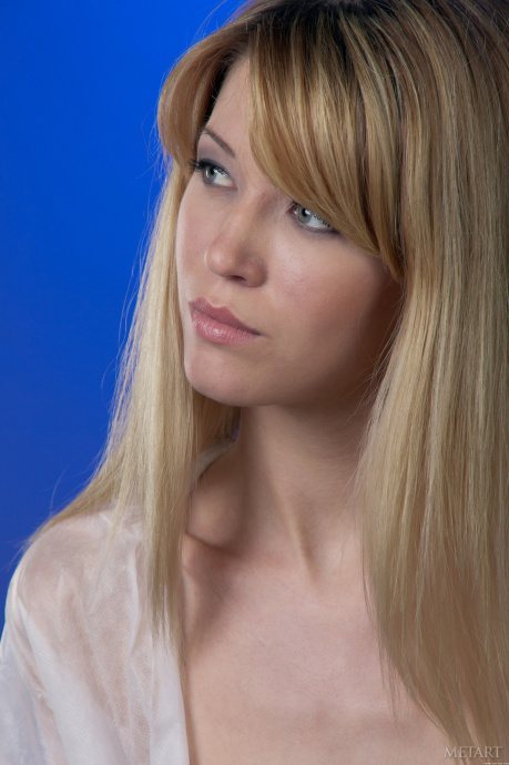[Image: 5840af2b3b01eb229ff67.jpg]