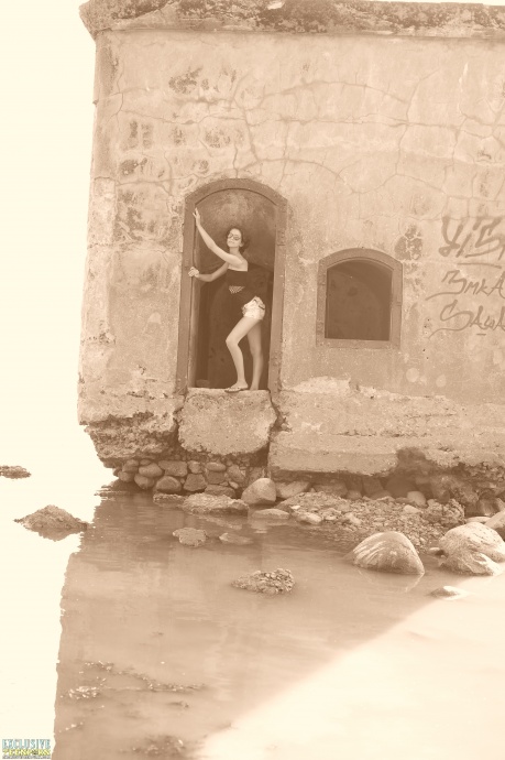 [Image: 58a60e2a7a25e9cdb8baa.jpg]
