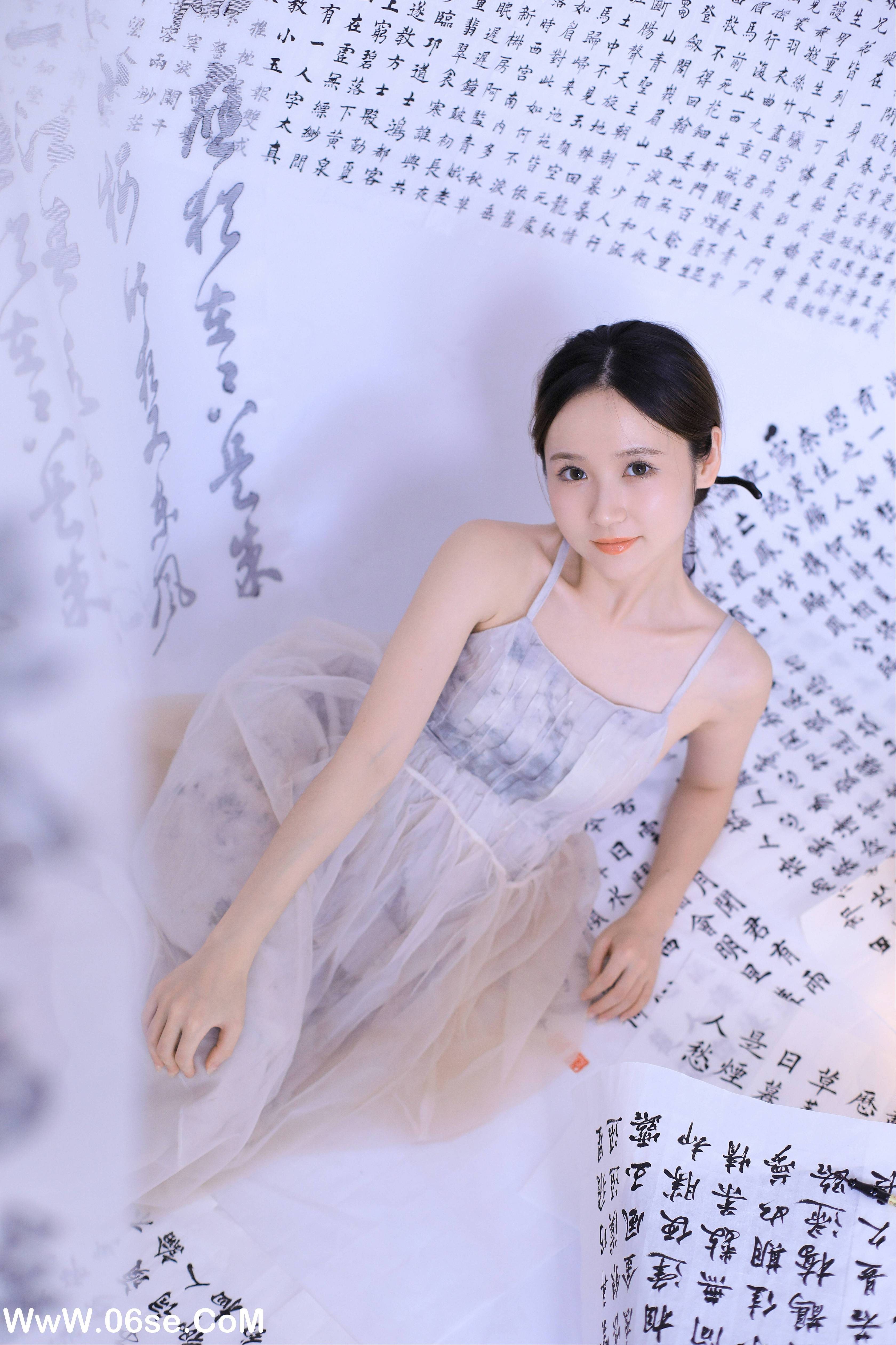 图片[8]-[YITUYU艺图语]2022.11.12 坐看闲庭听书语 不爱奶糖[25+1P／222MB]-六色网