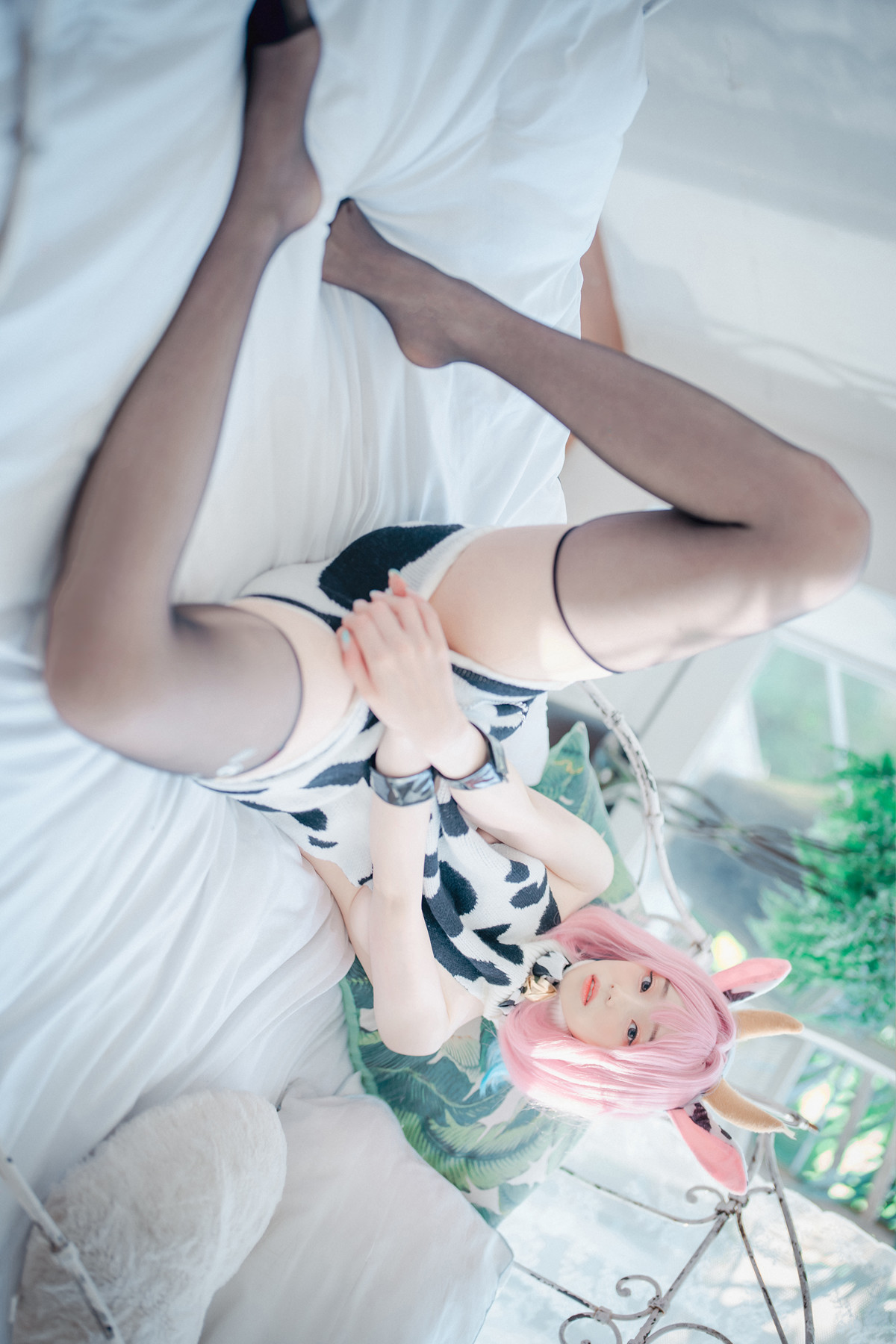 Bambi 밤비, DJAWA ‘Riamu’s Celebrating the Year of the Cow’ Set.01 44