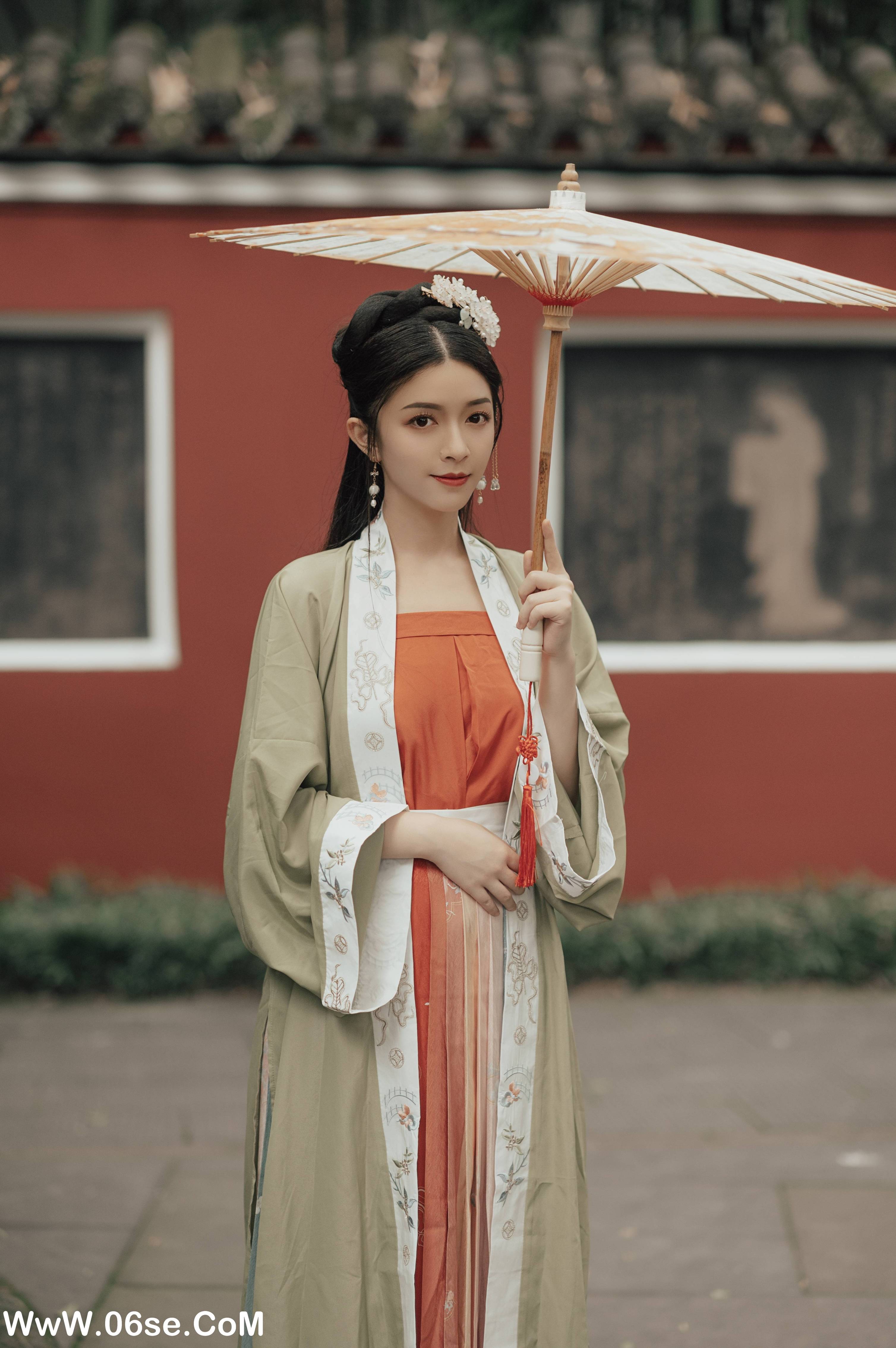 图片[27]-[YITUYU艺图语]2022.07.12 入江南 辛冉[32+1P／356MB]-六色网