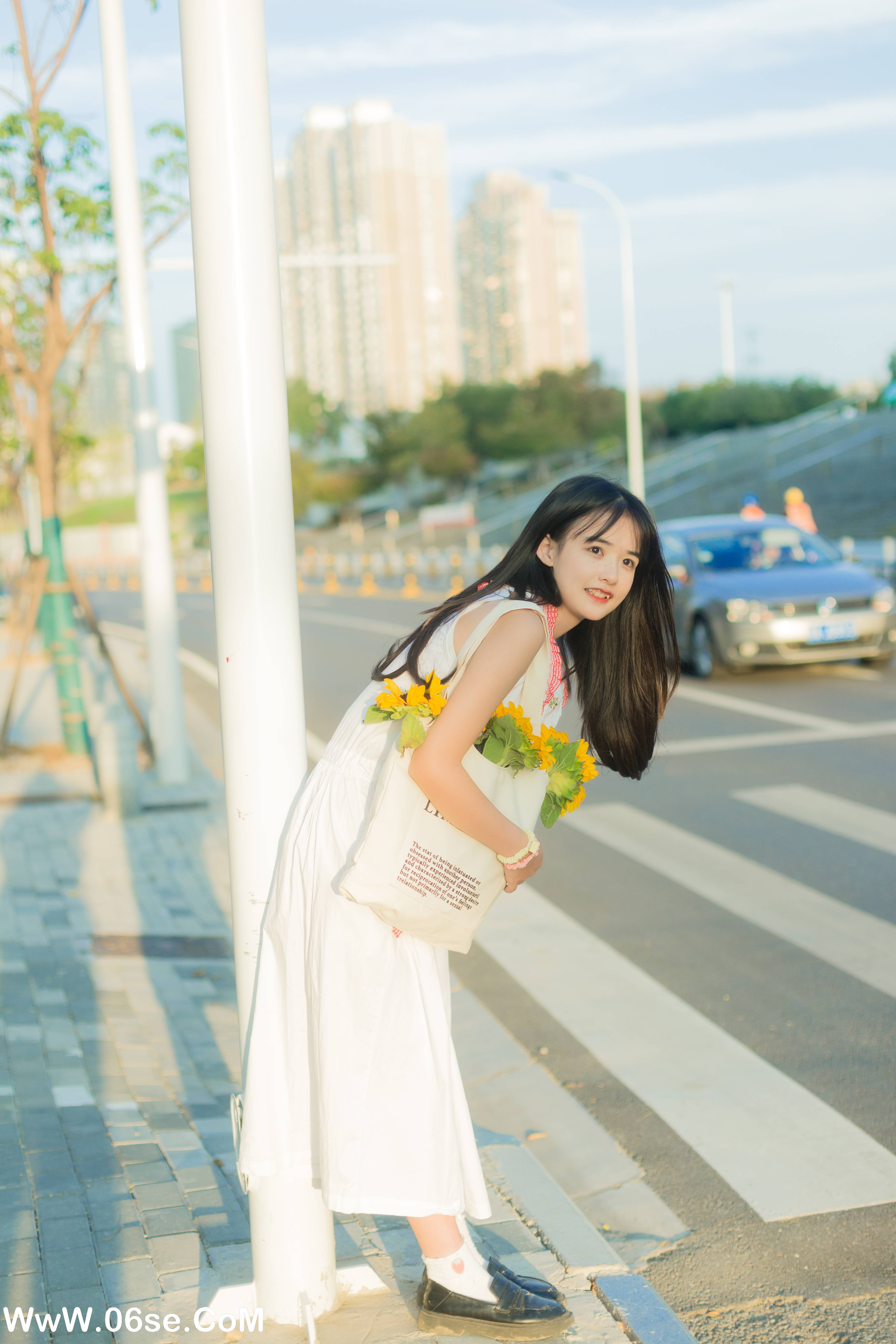 图片[13]-[YITUYU艺图语]2022.10.20 飞奔向你 小怡妹妹cute[35+1P／282MB]-六色网