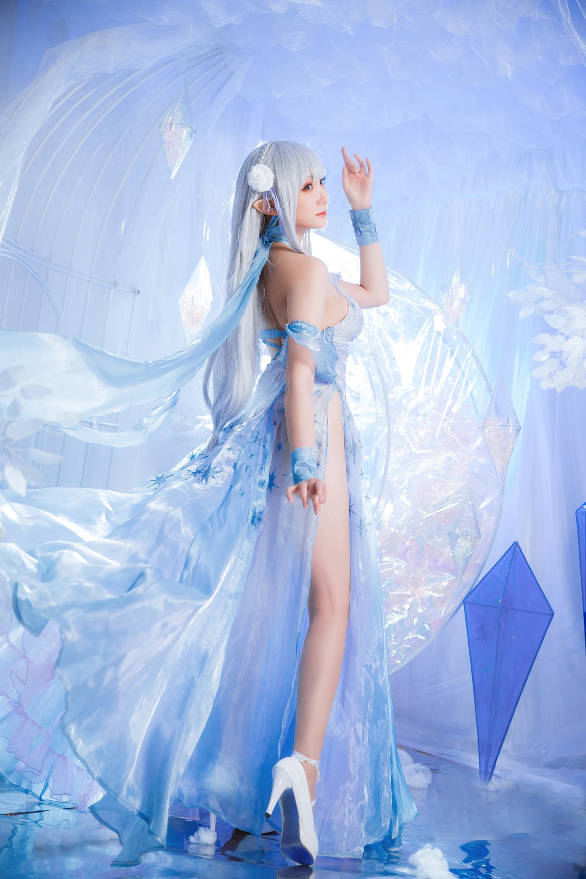 Cosplay 瓜希酱 爱蜜莉雅 水晶礼服 20