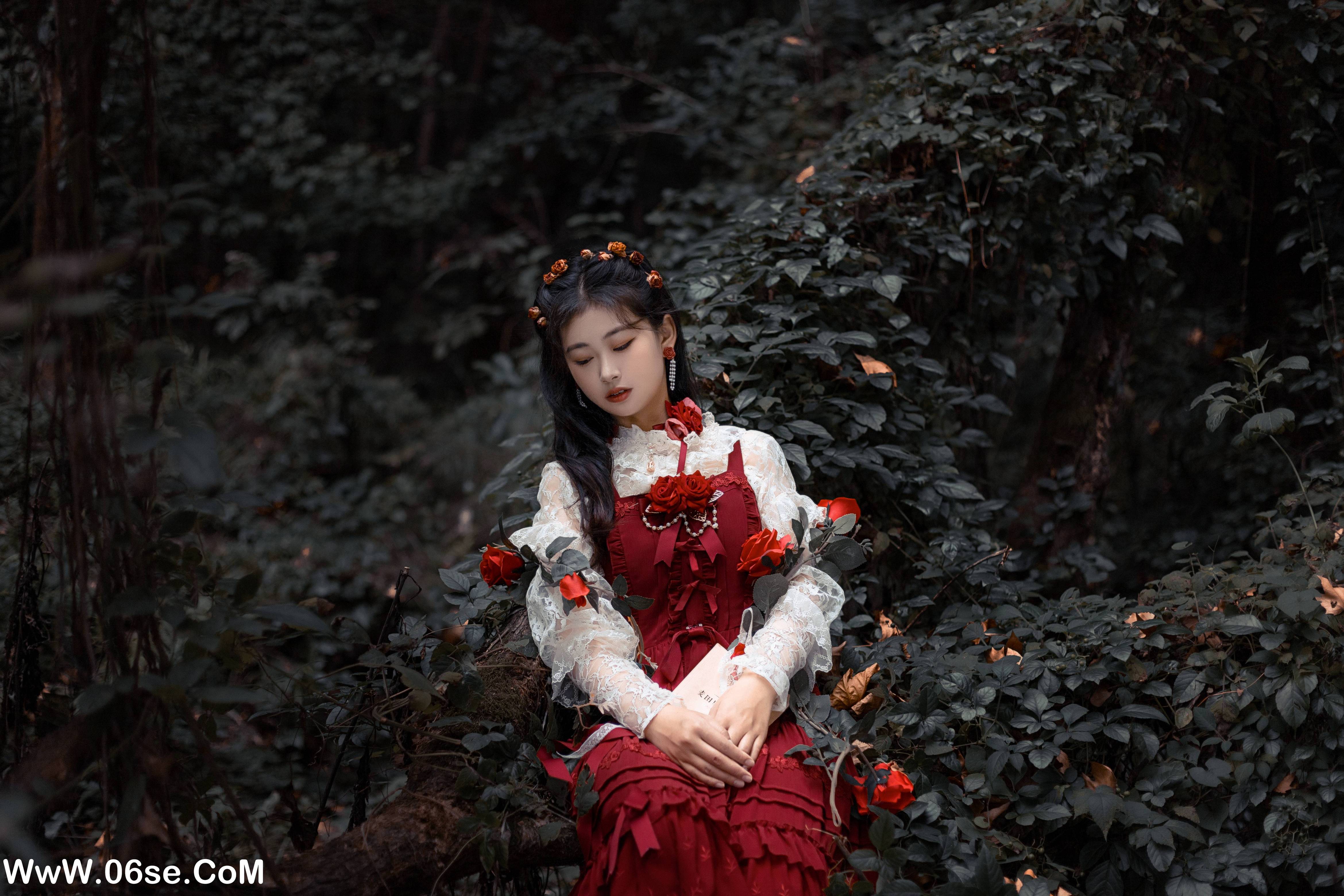 图片[20]-[YITUYU艺图语]2022.11.05 最后一朵玫瑰 ASOE[24+1P／404MB]-六色网