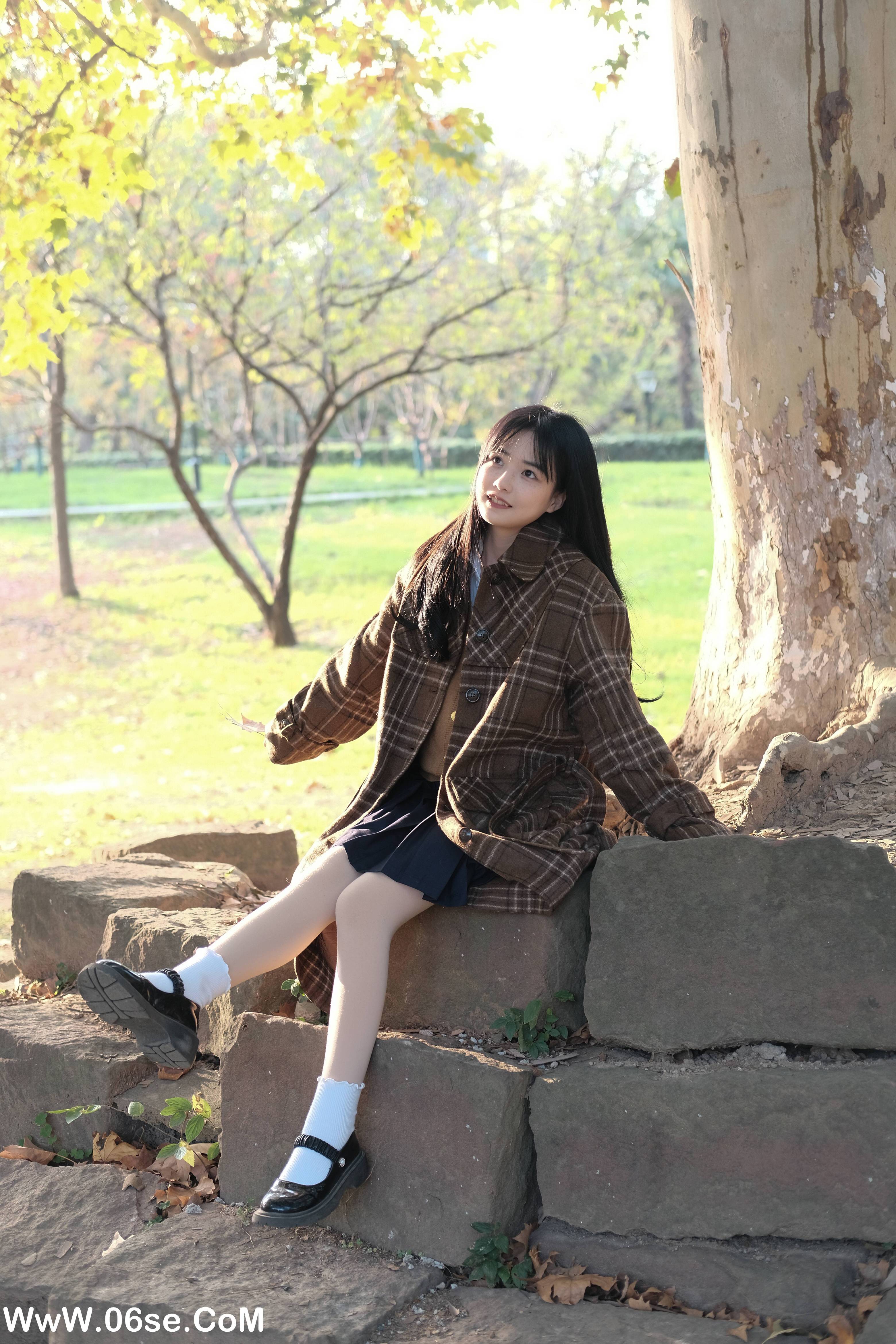 图片[5]-[YITUYU艺图语]2022.12.25 栗子深秋 小怡妹妹cute[28+1P／413MB]-六色网