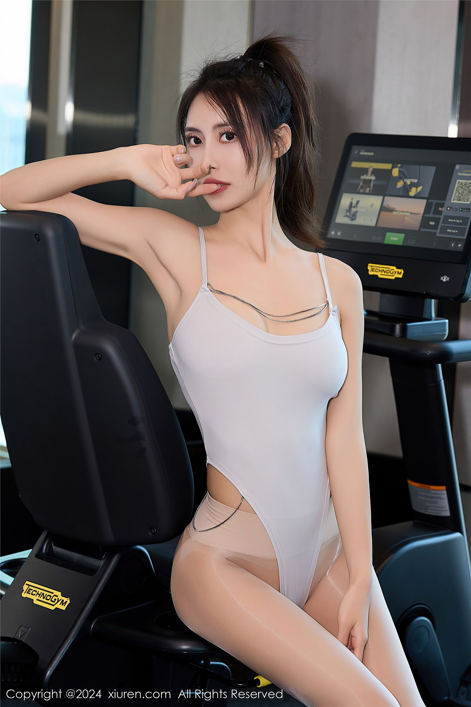 [XIUREN秀人网] 2024.01.25 NO.8018 lingyu69-六色网