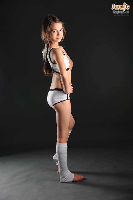 [Image: 59c851c7cb7a8279da61e.jpg]