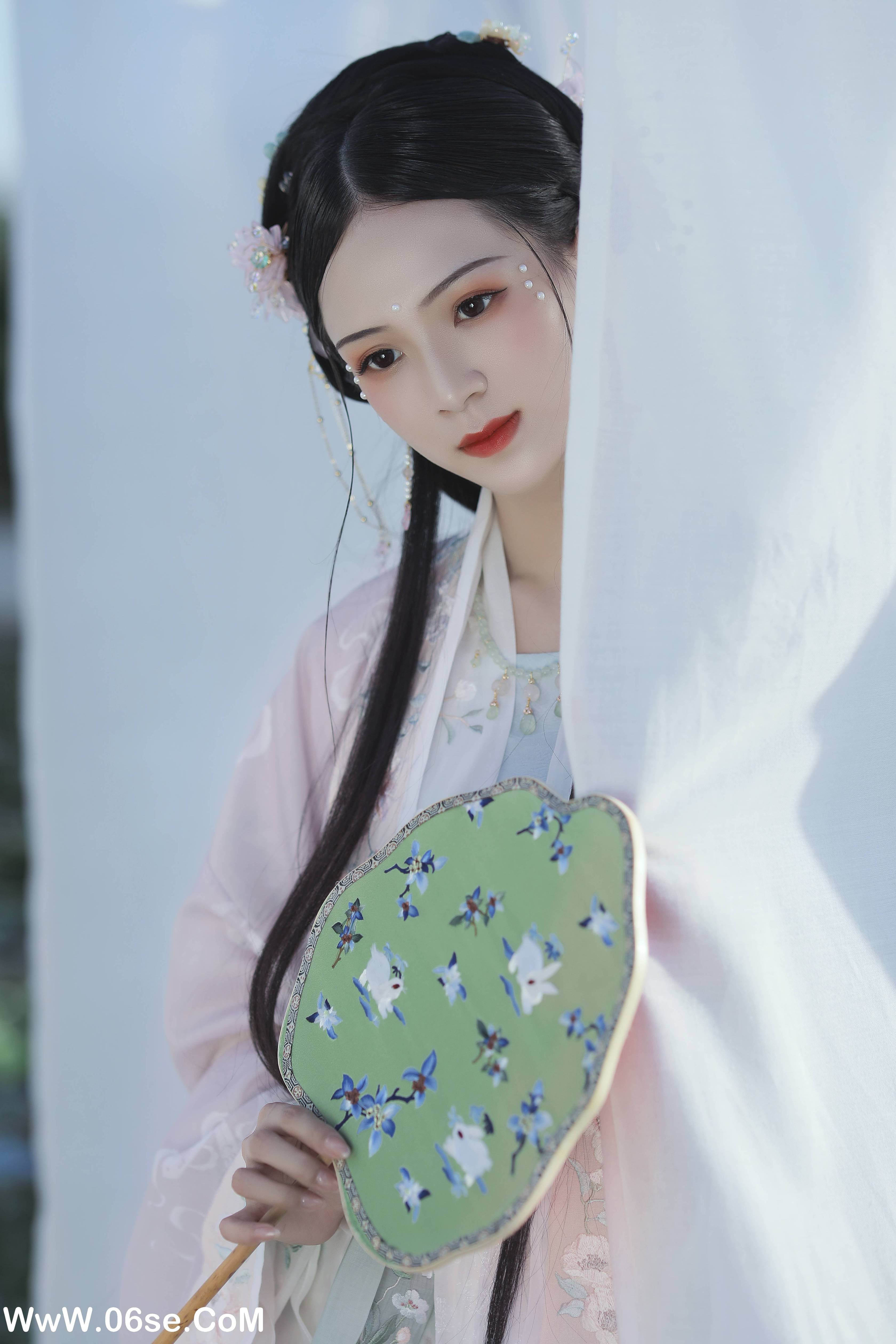 图片[17]-[YITUYU艺图语]2022.05.30 芙蓉 ella[23P-360.61MB]-六色网