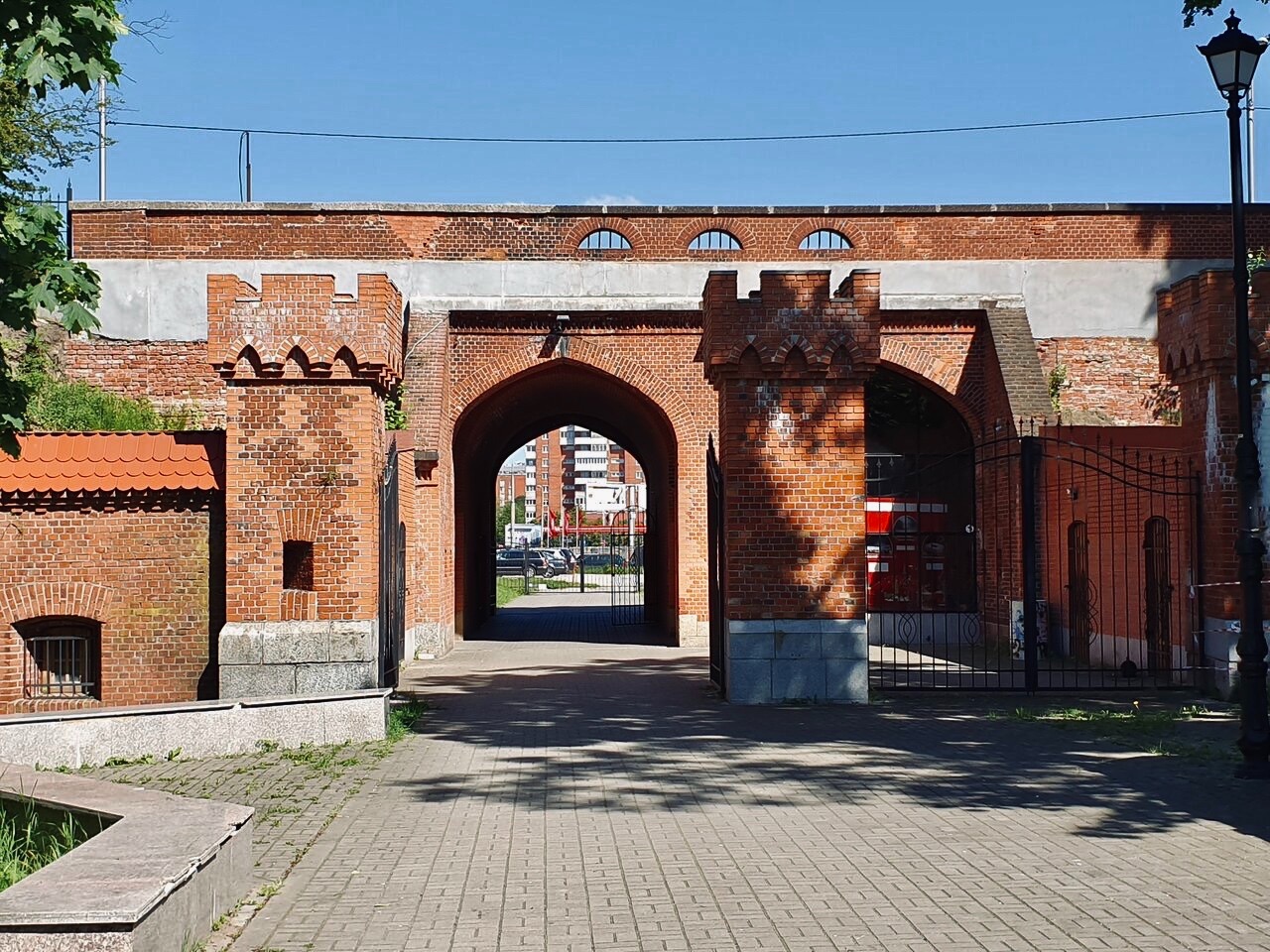 Холлэндербаумские ворота Калининграда