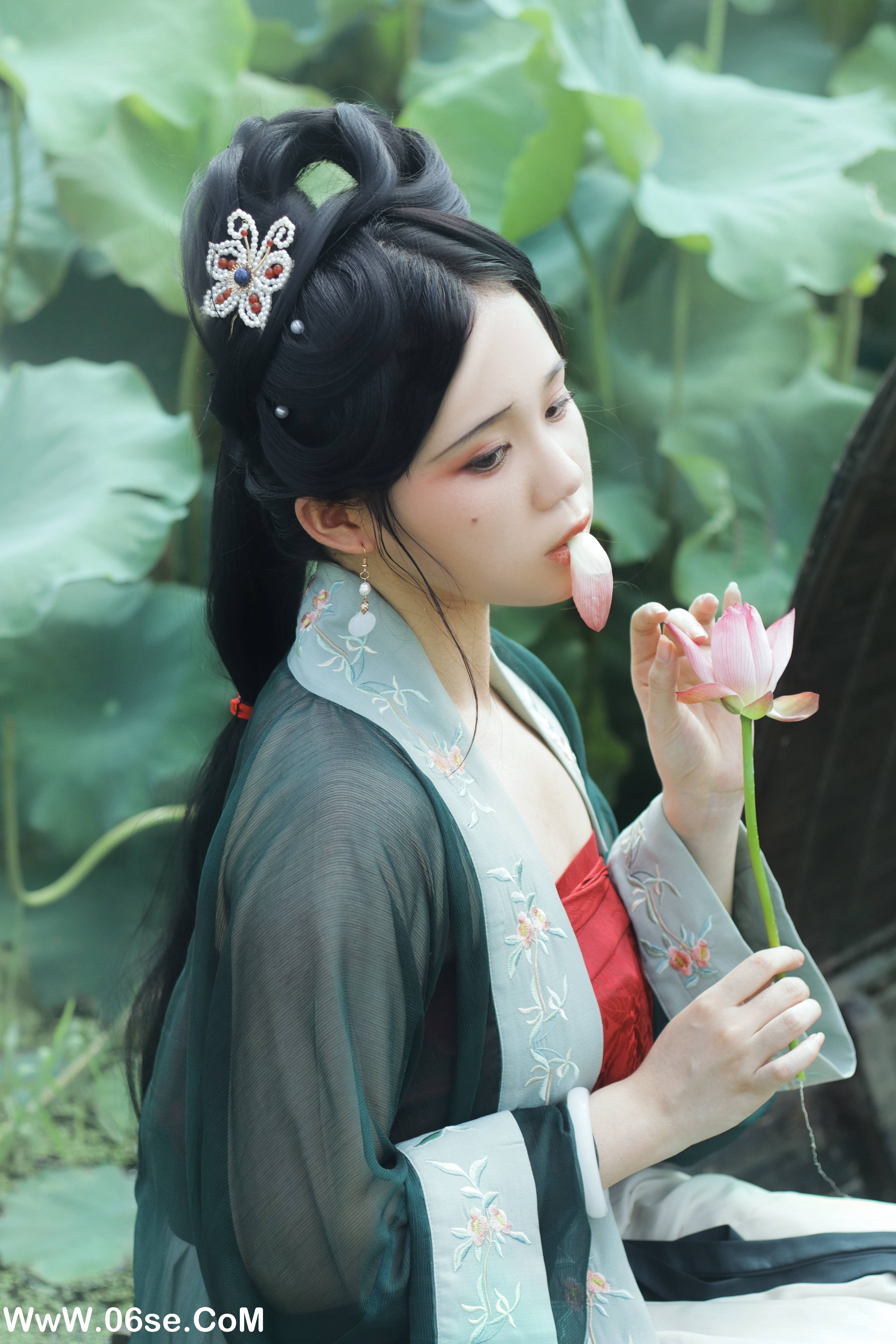 图片[18]-[YITUYU艺图语]2022.08.21 采莲曲 一只高高[26+1P／288MB]-六色网