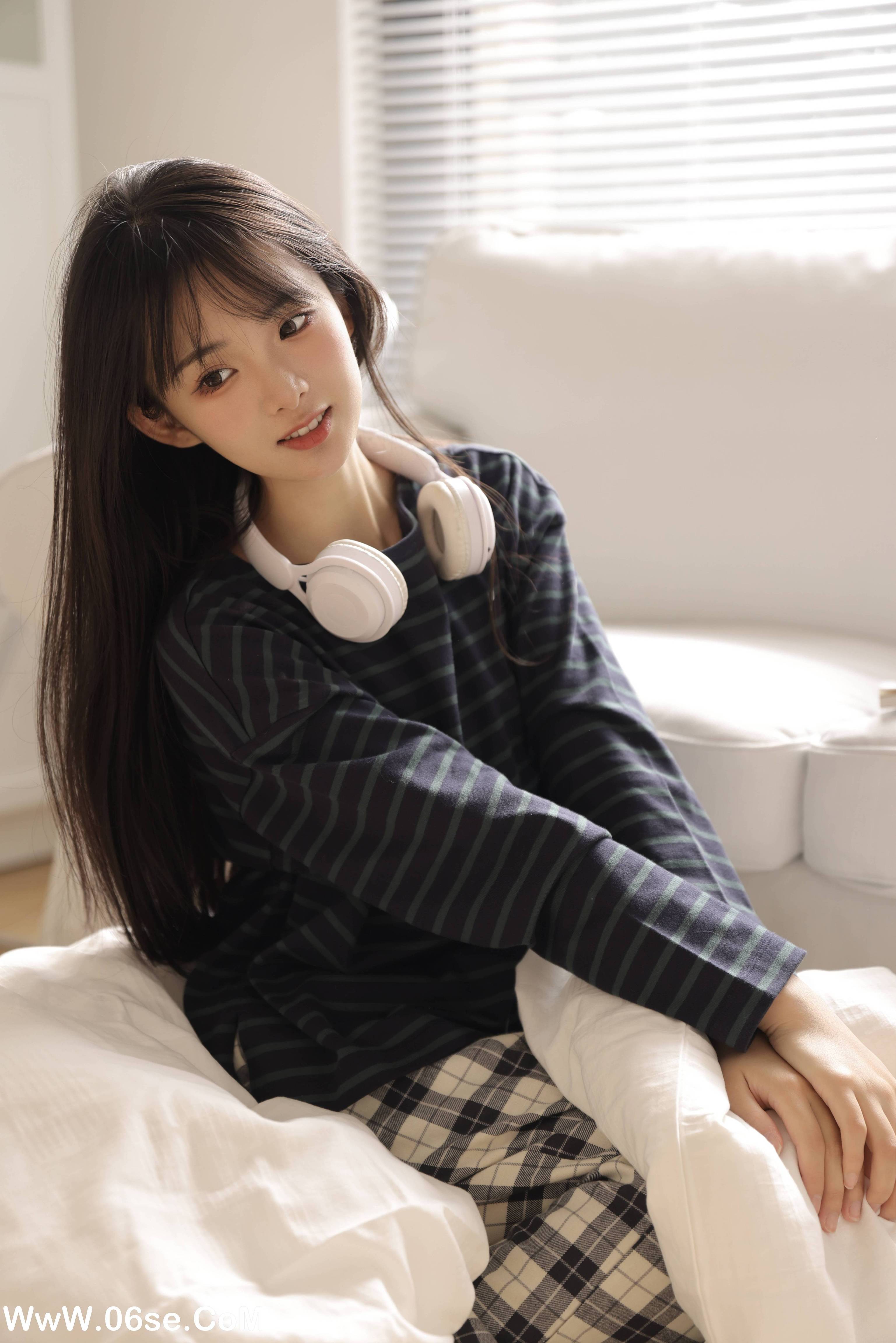 图片[5]-[YITUYU艺图语]2022.12.19 白色 莉莉崽w[30+1P／336MB]-六色网