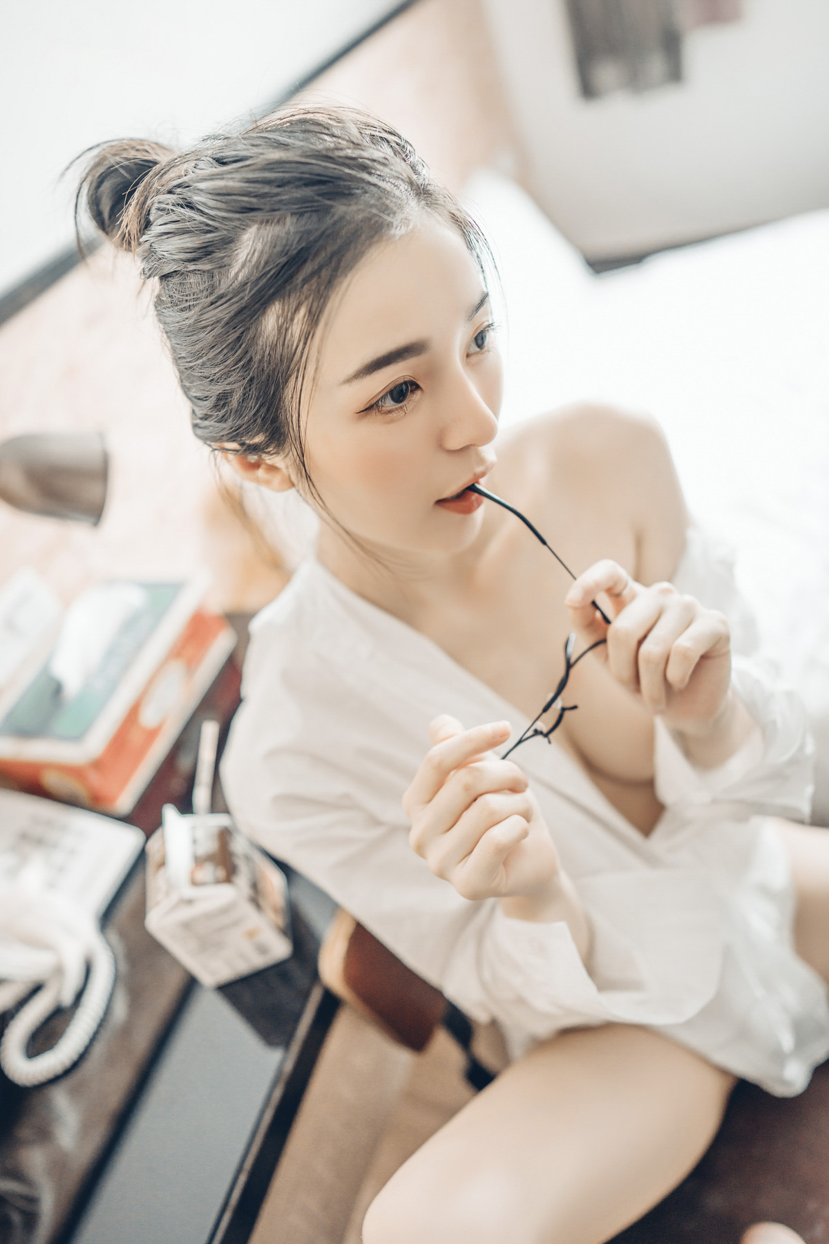 終於約到女神泡湯，浴巾一直掉，最後不穿了直接拍 S級美女-辰辰 Vol.01 24