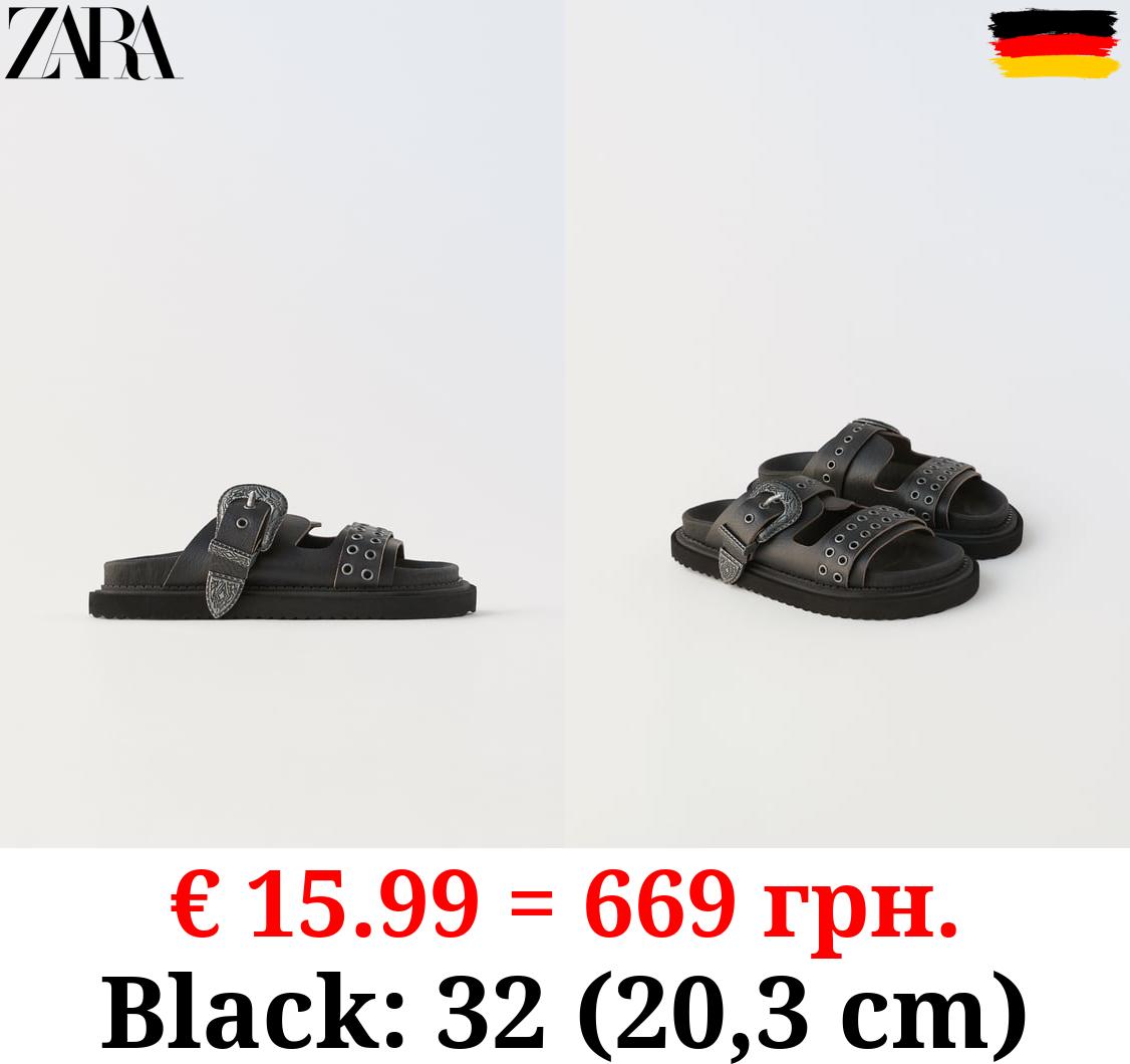 BUCKLED SANDALS