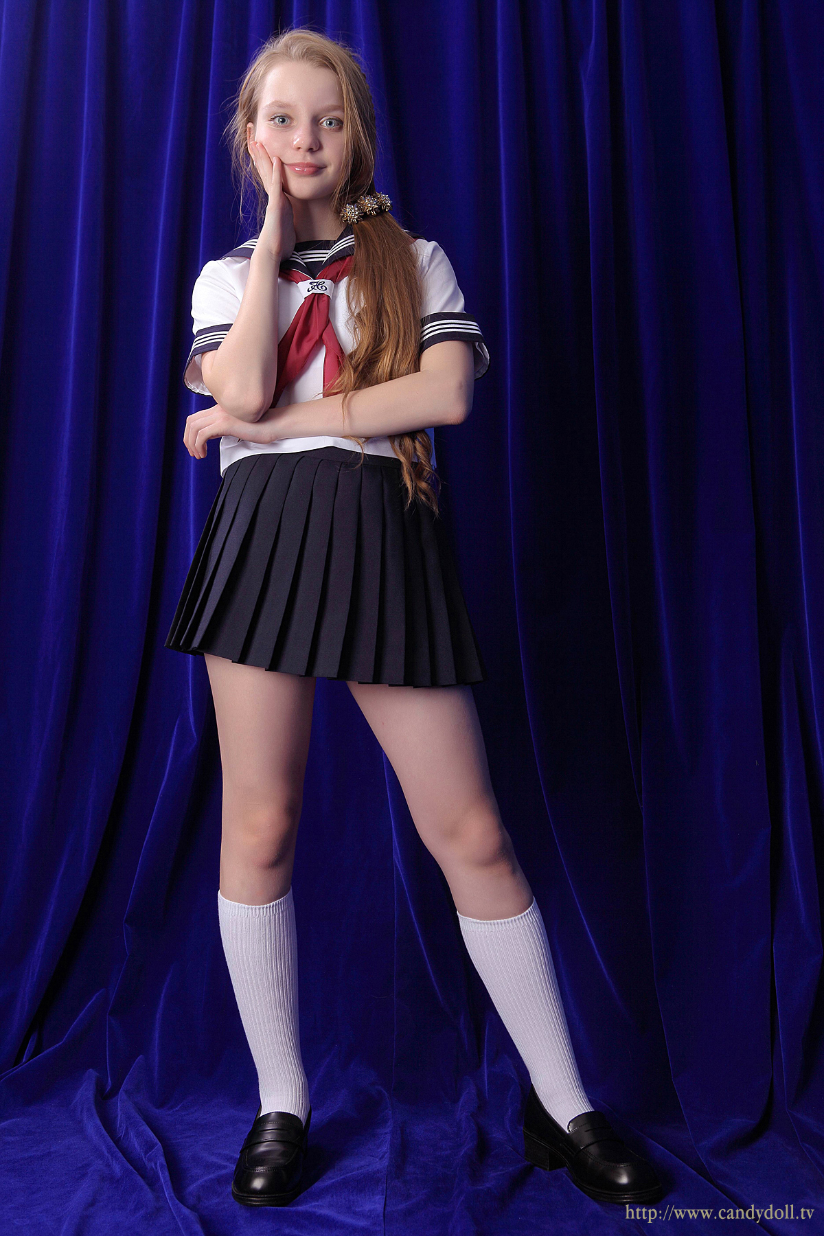 [Image: 5abb82d1112e8a71809ef.jpg]