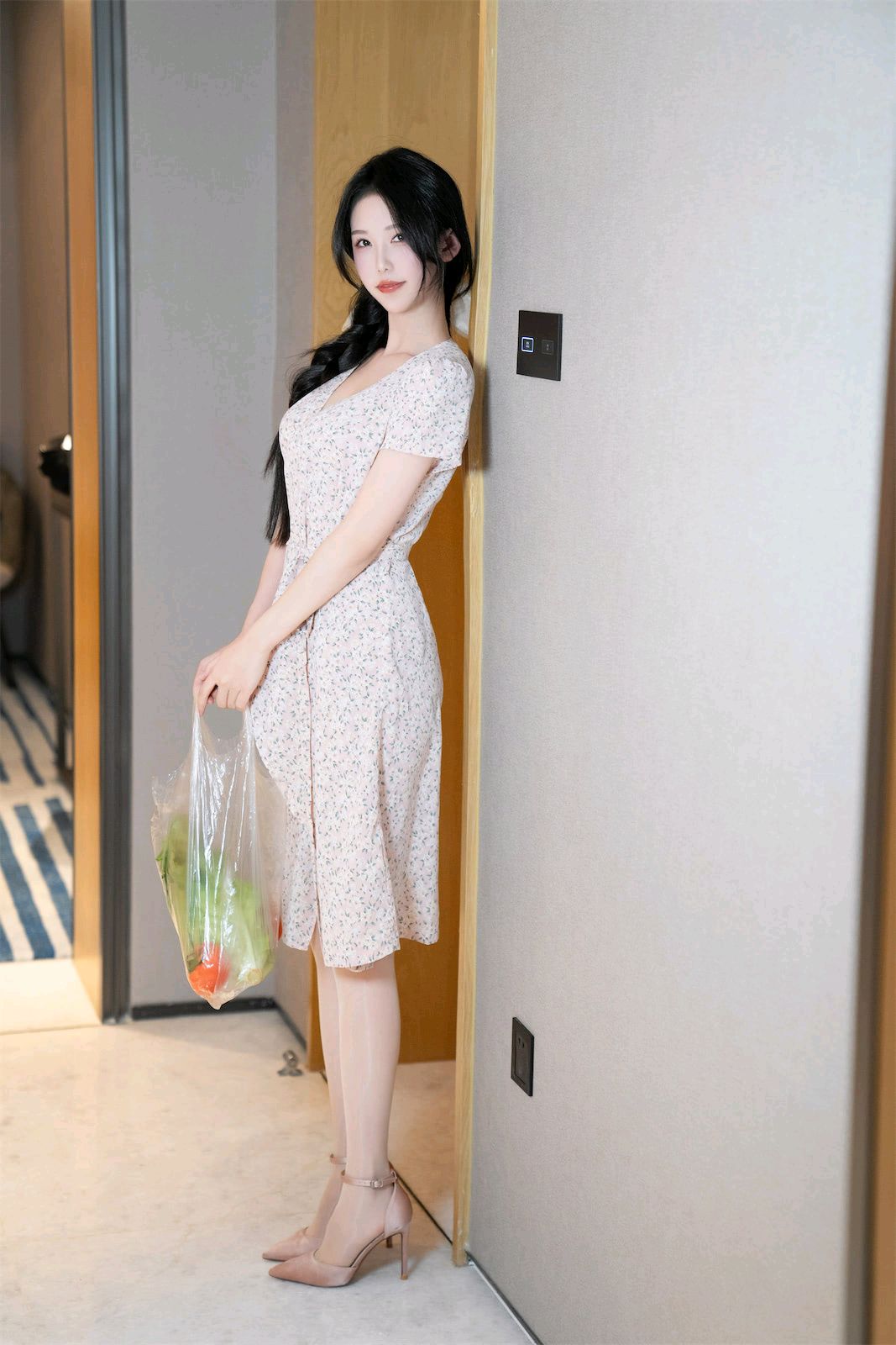 抖娘-利世 - 小保姆与老头 53