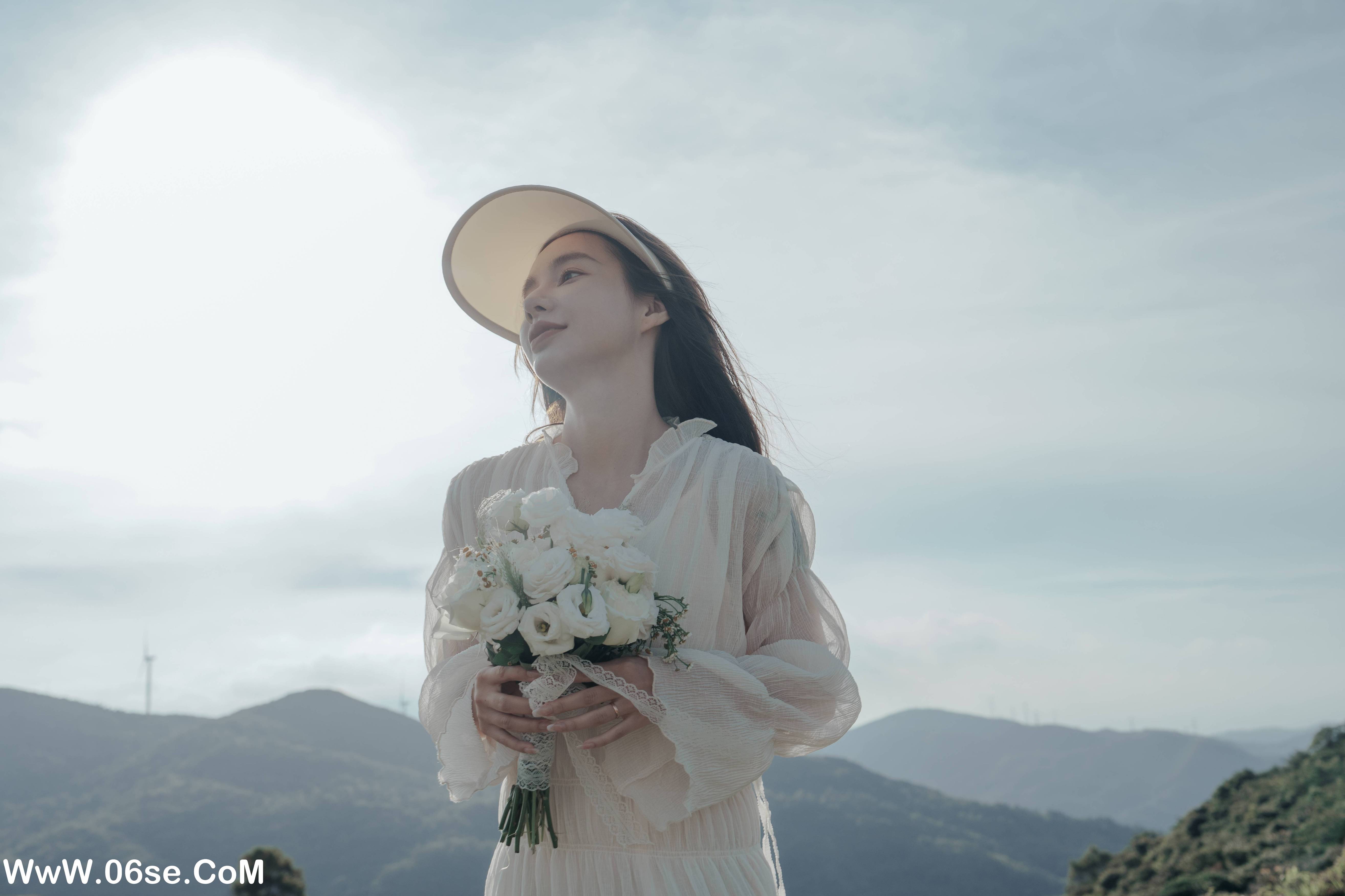 图片[33]-[YITUYU艺图语]2022.08.01 山谷之间，烈日之下 姝雯同学[59+1P／471MB]-六色网