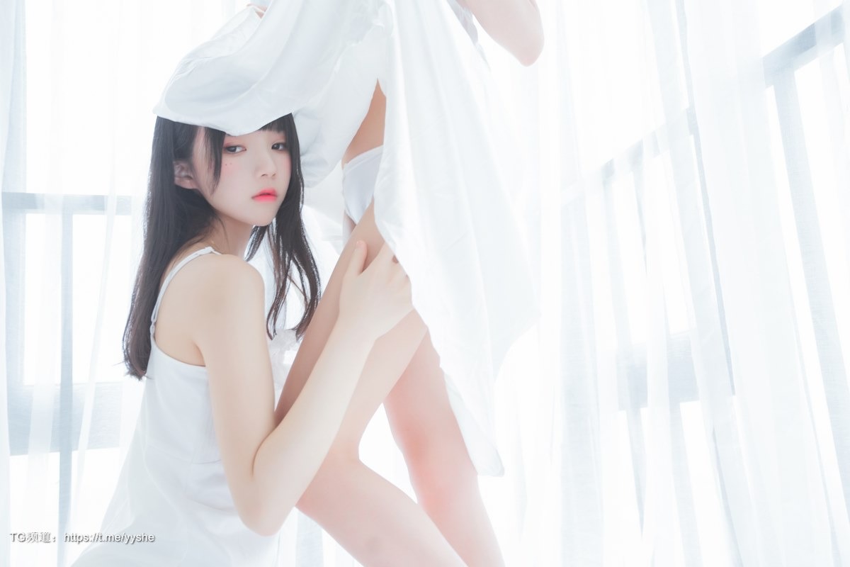 [Cos]桜桃喵- 朝(白裙×白裙)[58P] 28