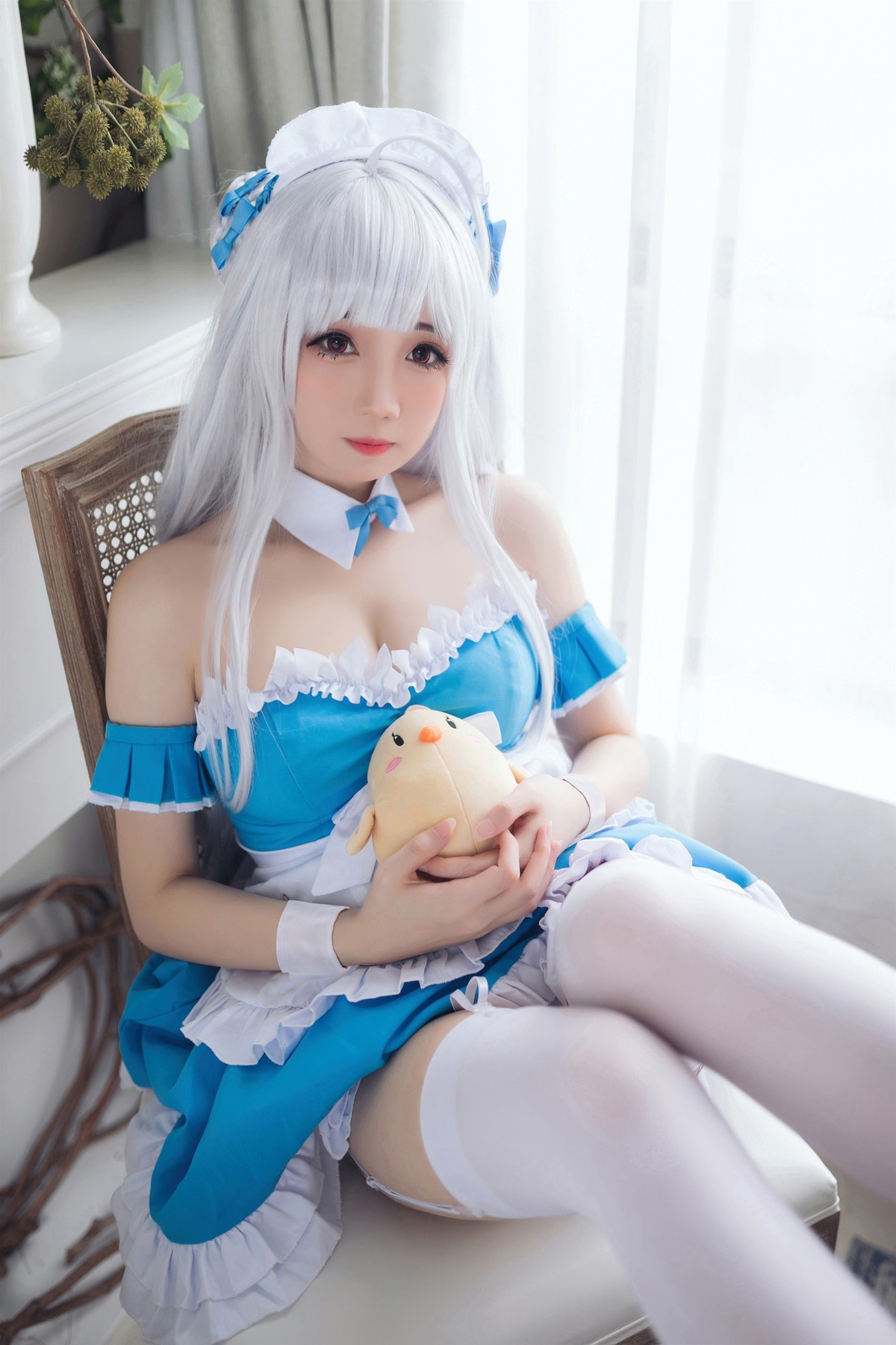 焖焖碳 Cosplay 小天鹅女仆 12