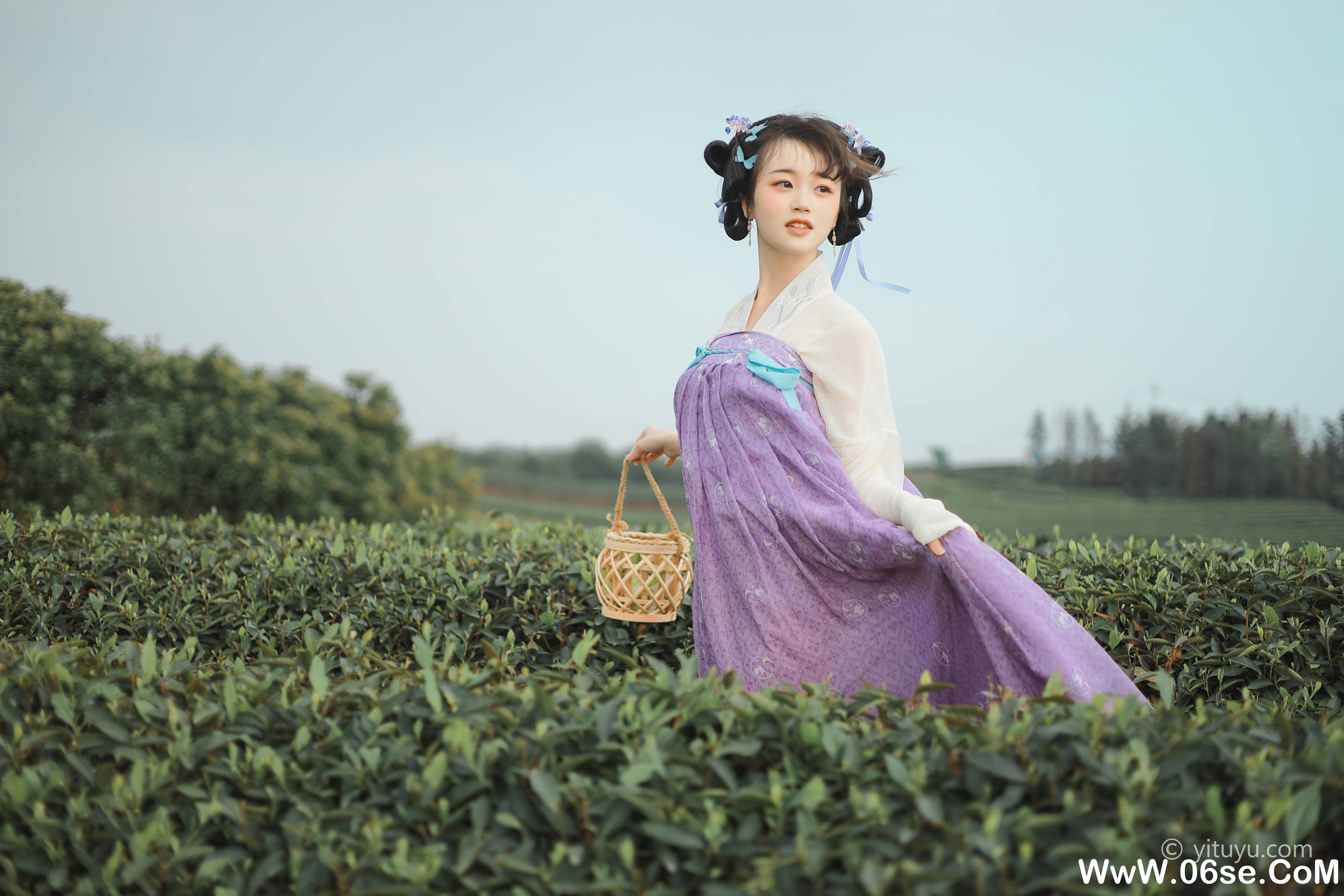 图片[20]-[YITUYU艺图语]2021.06.02 青青白茶 柚子[32P／394MB]-六色网