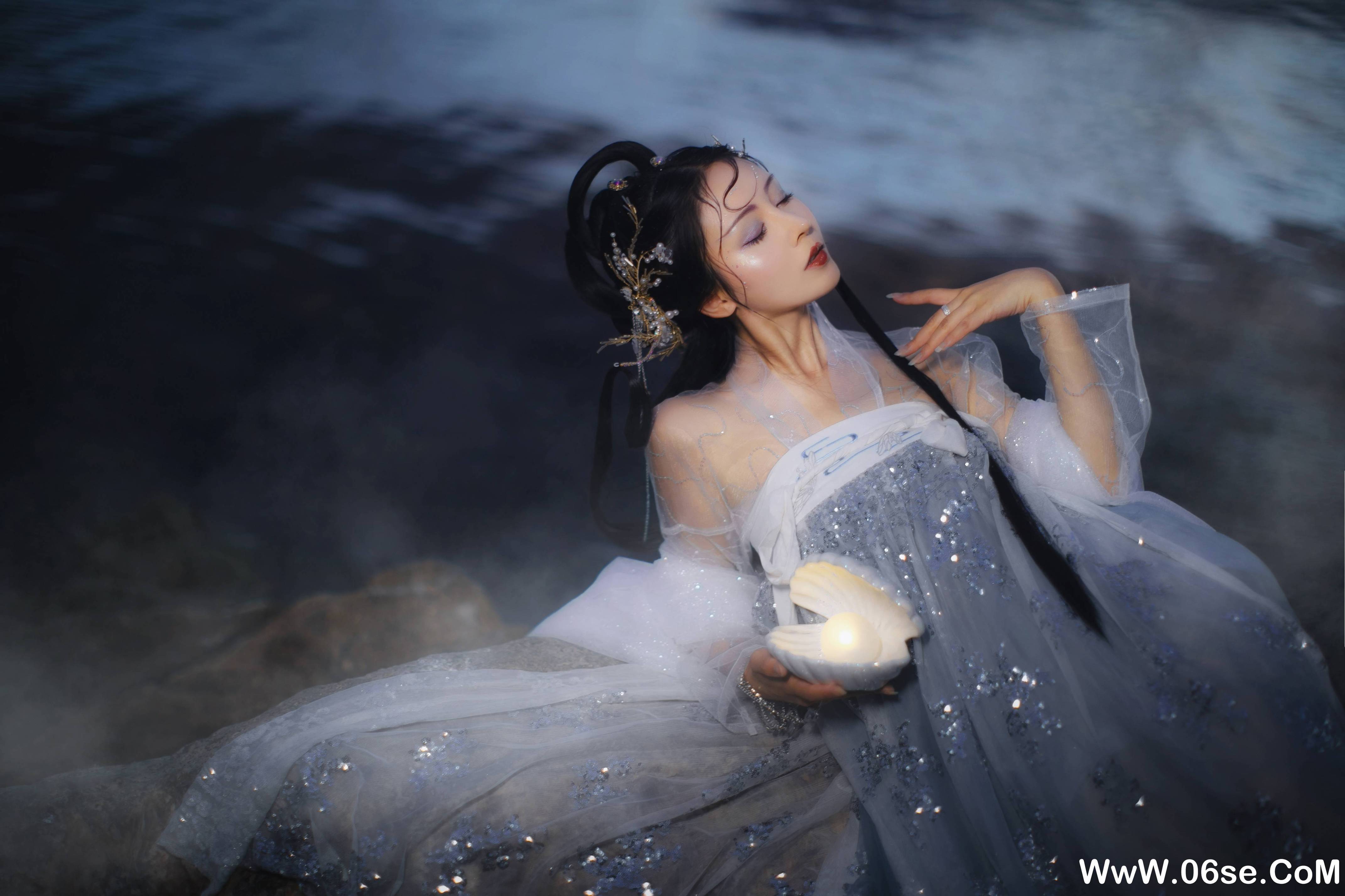 图片[10]-[YITUYU艺图语]2021.10.13 海妖 葵花花花儿[21+1P／151MB]-六色网