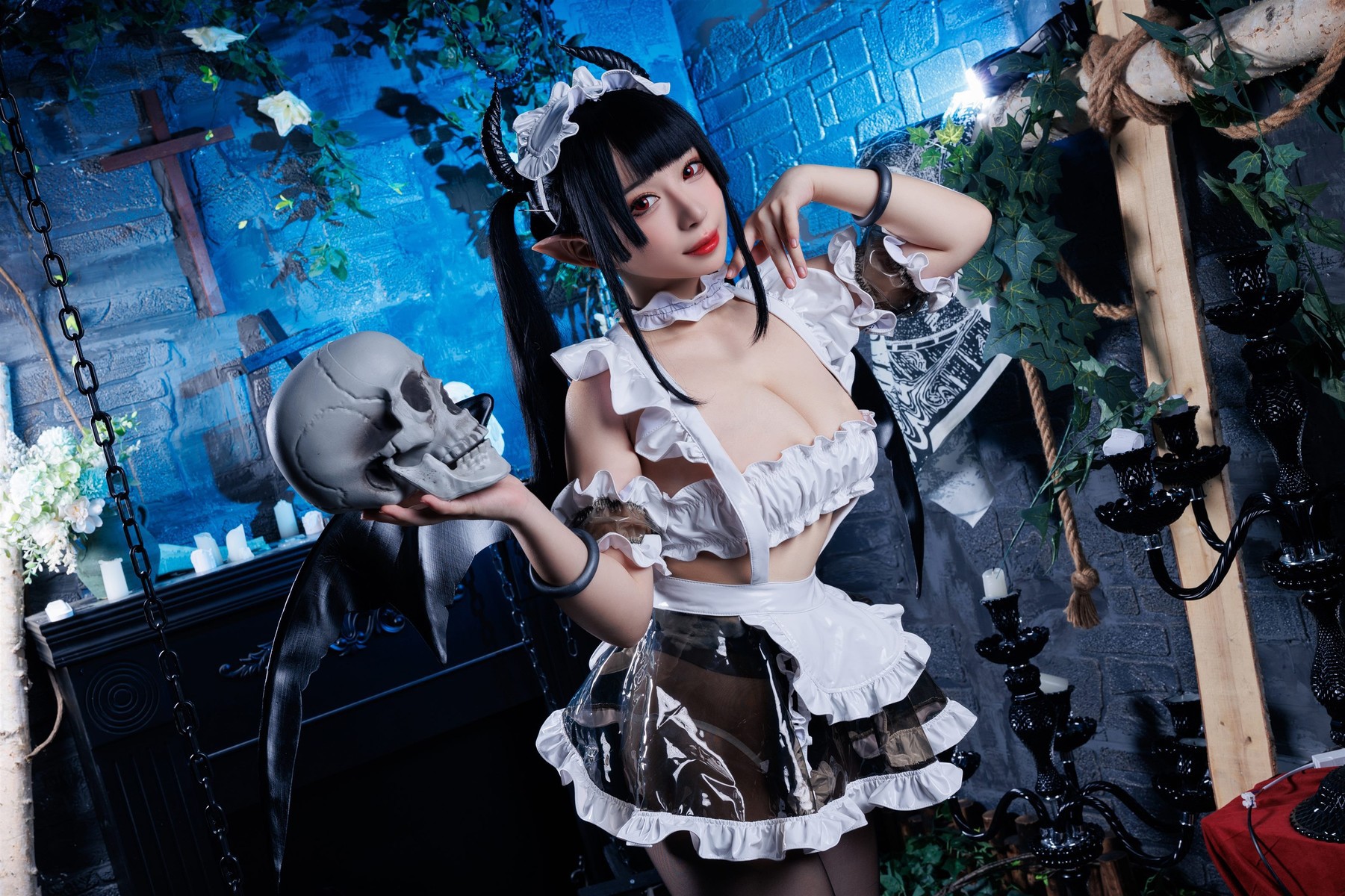Cosplay 胡桃猫Kurumineko 女仆吸血姬 Vol.01 36