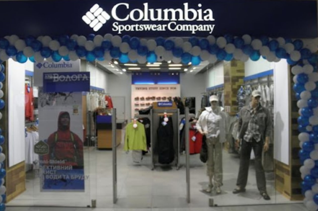 Коламбия казань. Columbia магазин в Варшаве. Columbia Sportswear Company. Магазин коламбия в Соколе. Ветровка Columbia Sportswear Company.