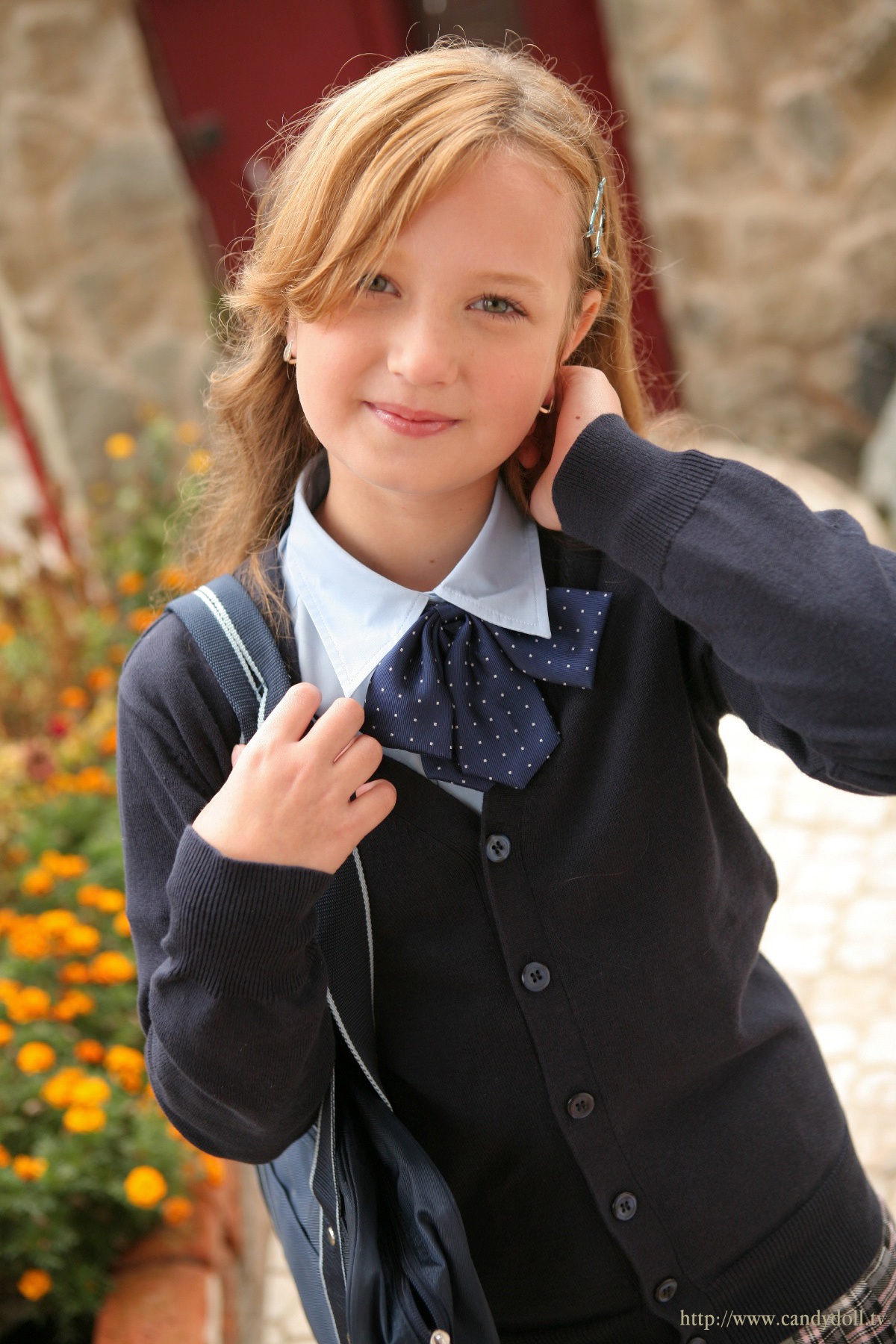 [Image: 5bc829f0999ebdbf0f575.jpg]