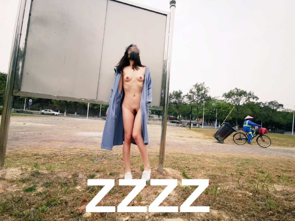 广州情侣『ZZZZ』全裸露出 126P 35