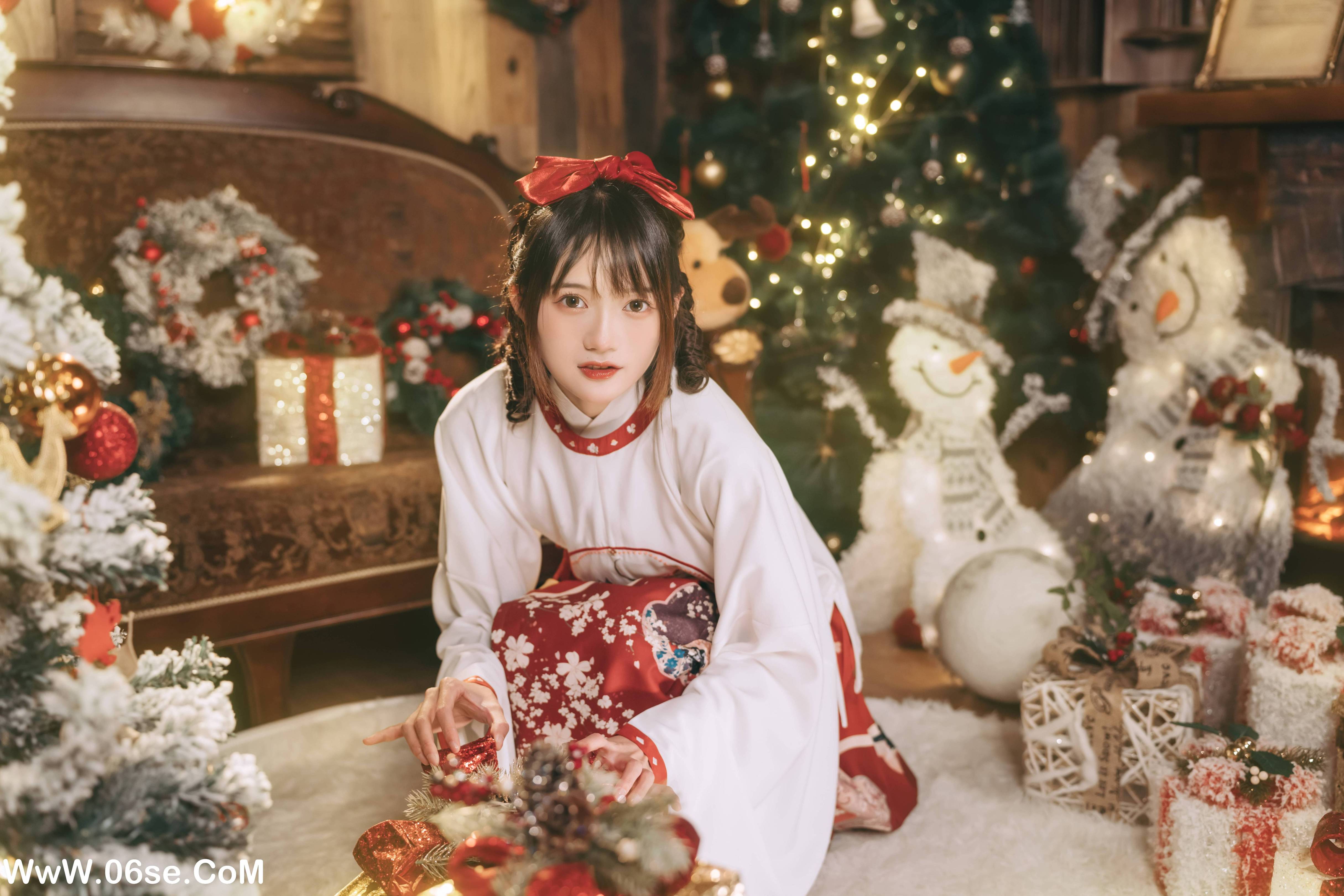 图片[13]-[YITUYU艺图语]2022.12.27 汉洋折衷的圣诞 兔子Zzz不吃胡萝卜[28+1P／194MB]-六色网