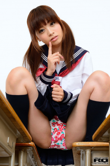 [Image: 5c5bb29a7bbef6cd5ed0a.jpg]