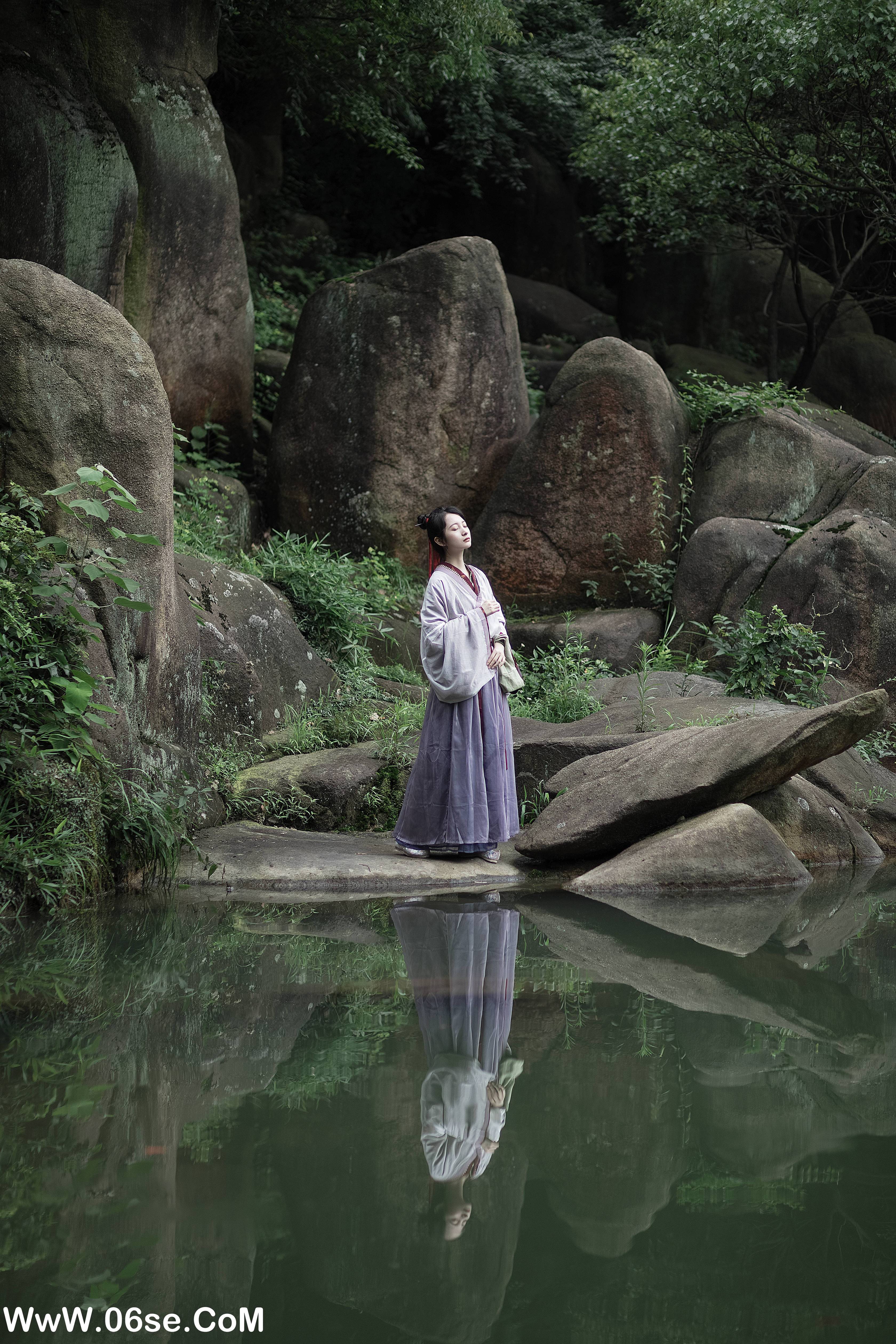 图片[8]-[YITUYU艺图语]2022.01.27 叶底藏花一度 梦里踏雪几回 五月[22+1P／523MB]-六色网