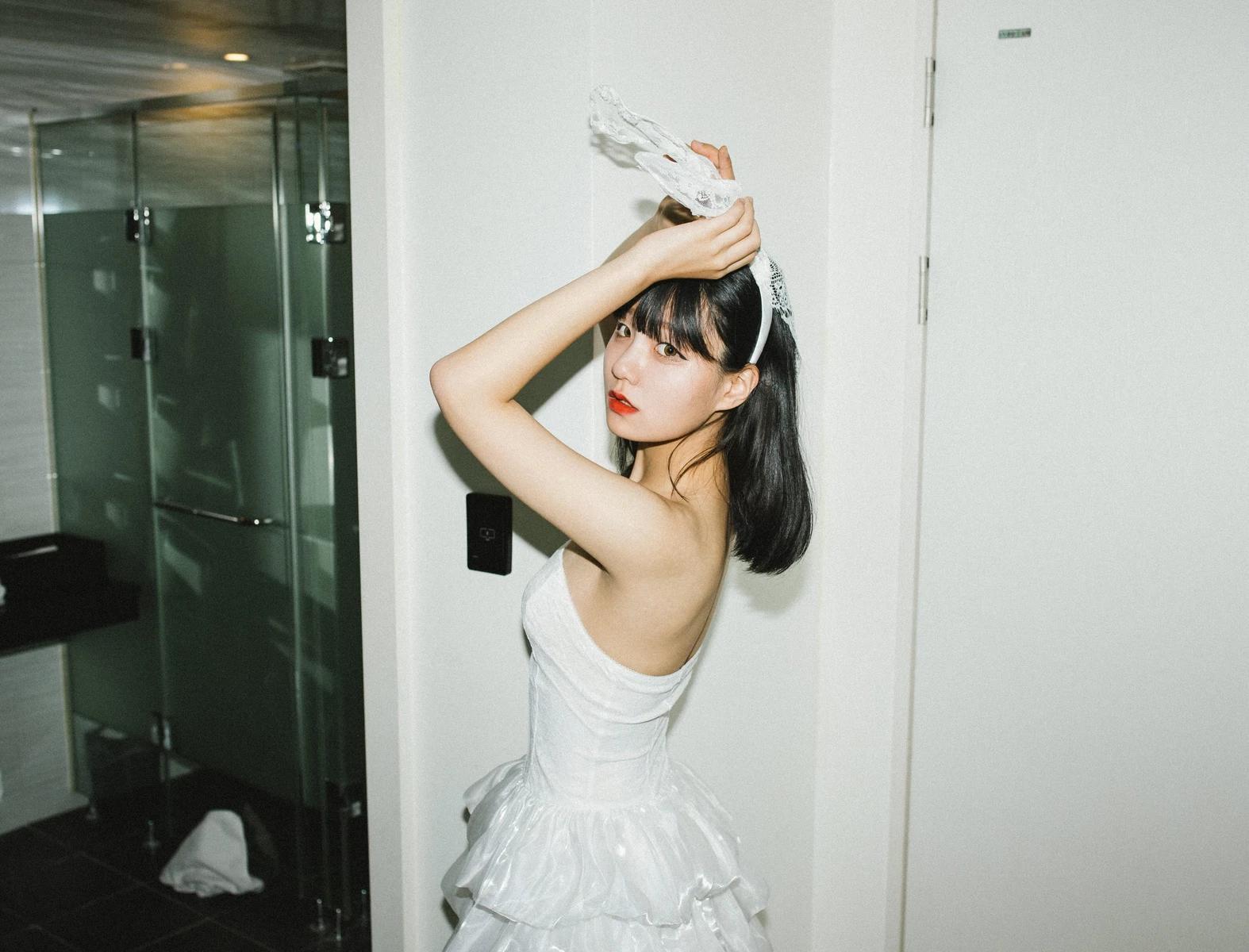 Jeong Jenny 정제니, [Moon Night Snap] The First Set.02 12