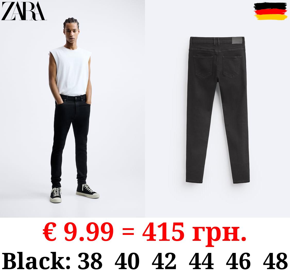 SKINNY FIT JEANS