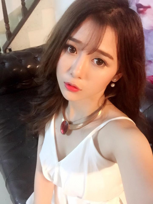 [Image: 5cb4b4d8e426cc62ff2ba.jpg]