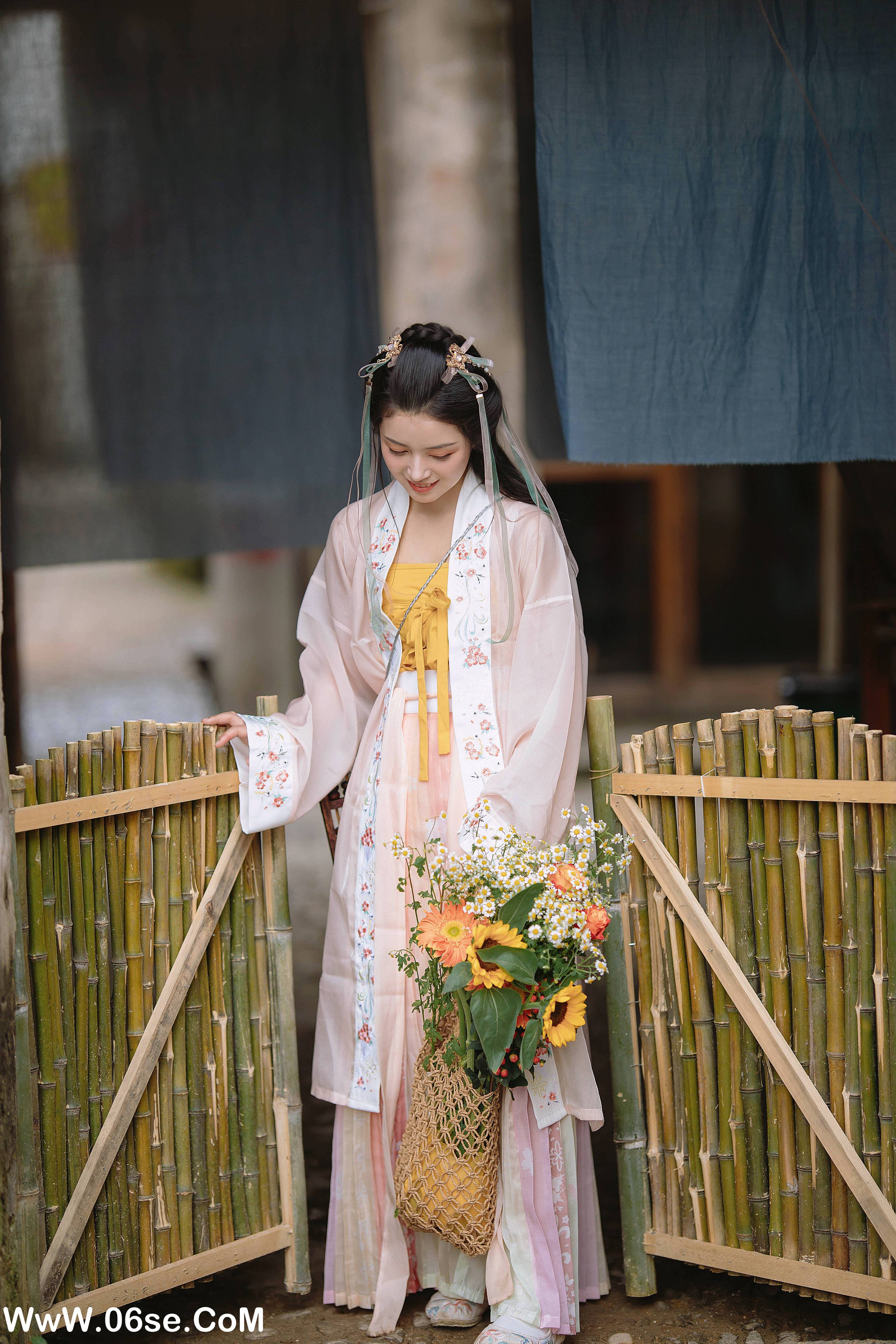 图片[7]-[YITUYU艺图语]2022.01.07 卖花姑娘 陶然[24+1P／373MB]-六色网