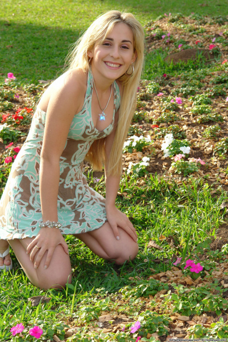 [Image: 5cdee5ae72dc78853f4c6.jpg]
